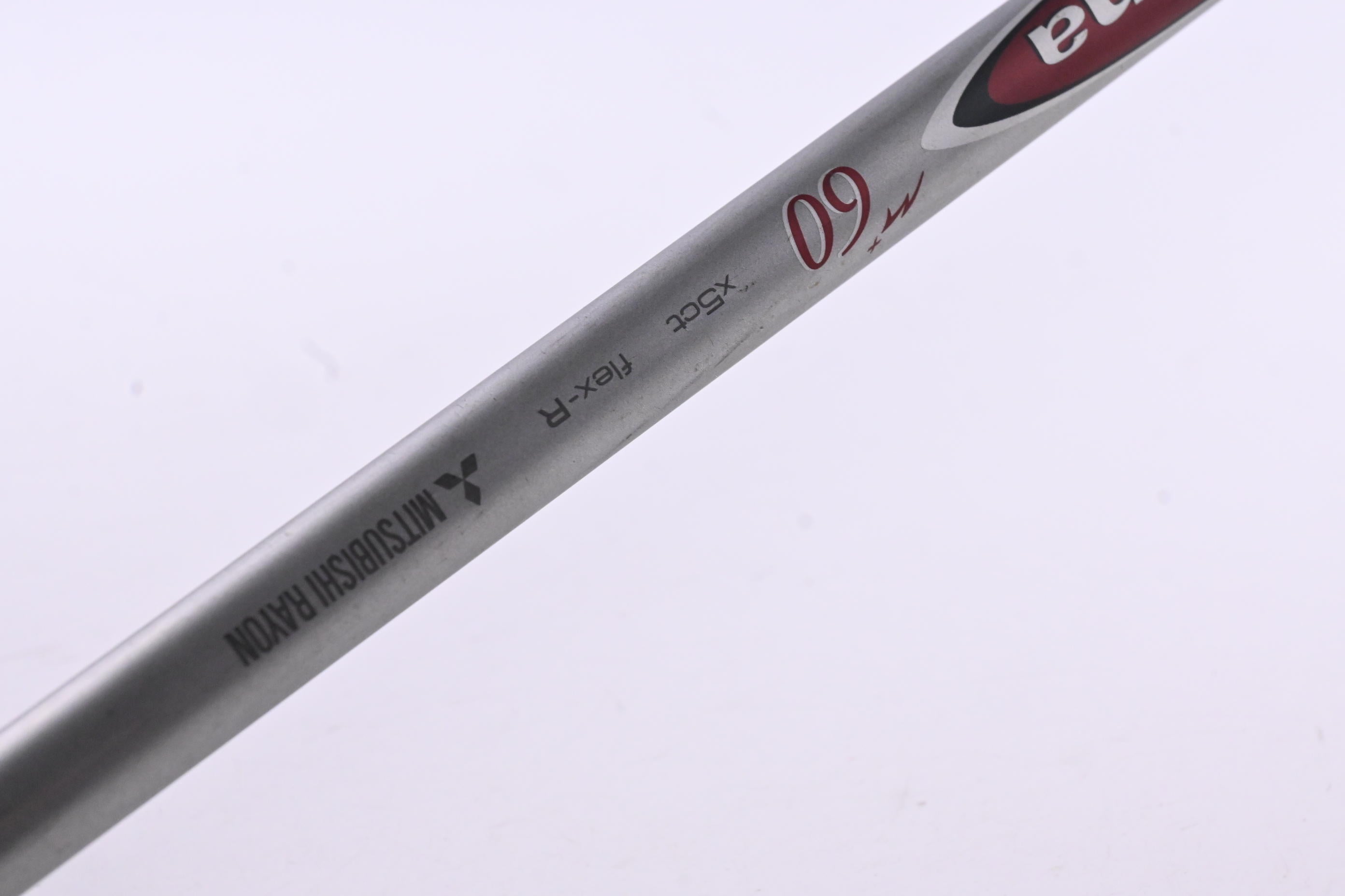 Titleist 915 F #3 Wood / 16.5 Degree / Regular Flex Diamana Red M+ 60 Shaft