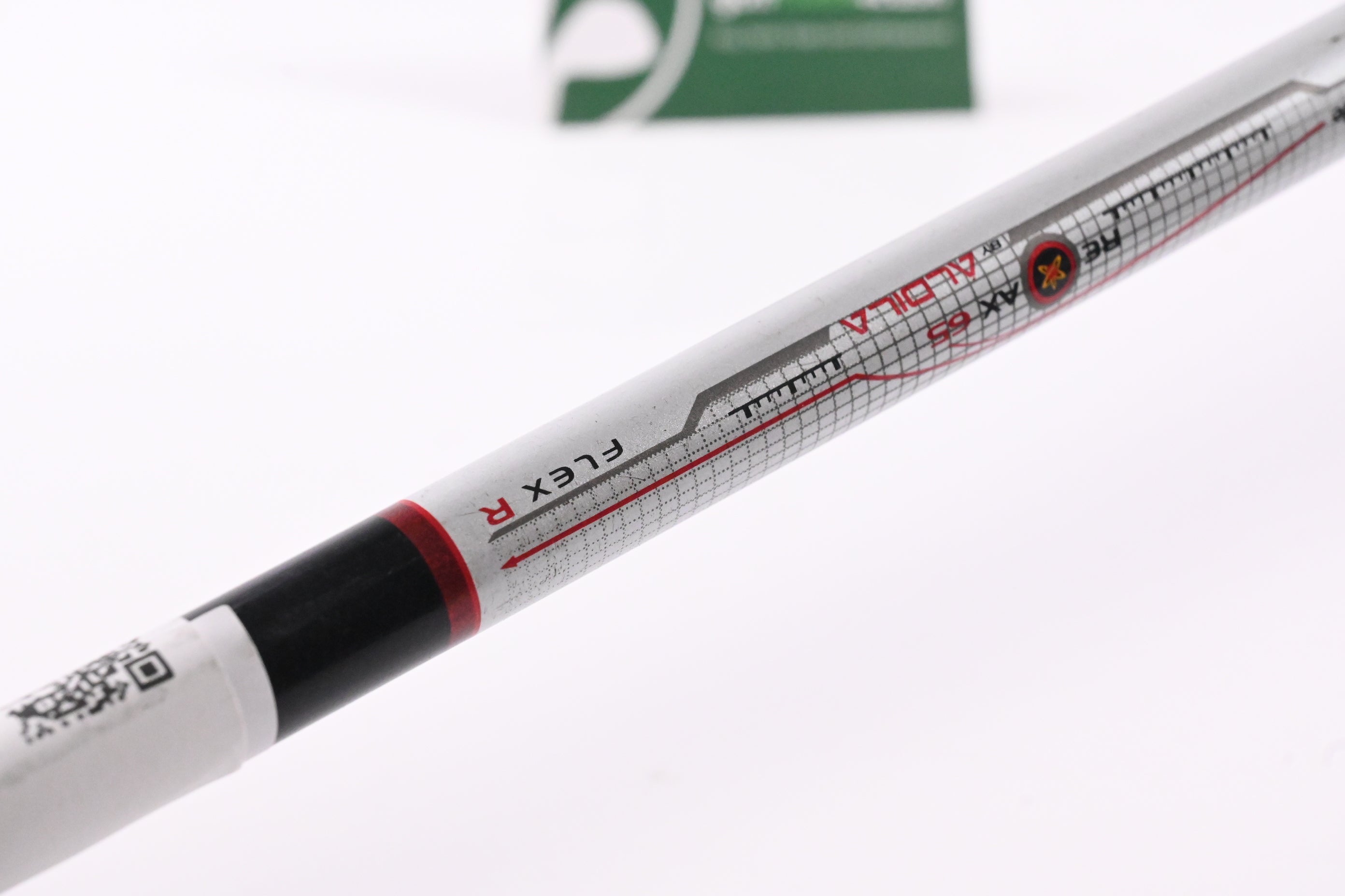 Taylormade Rescue 2009 #3 Hybrid / 19 Degree / Regular Flex Aldila REAX 65