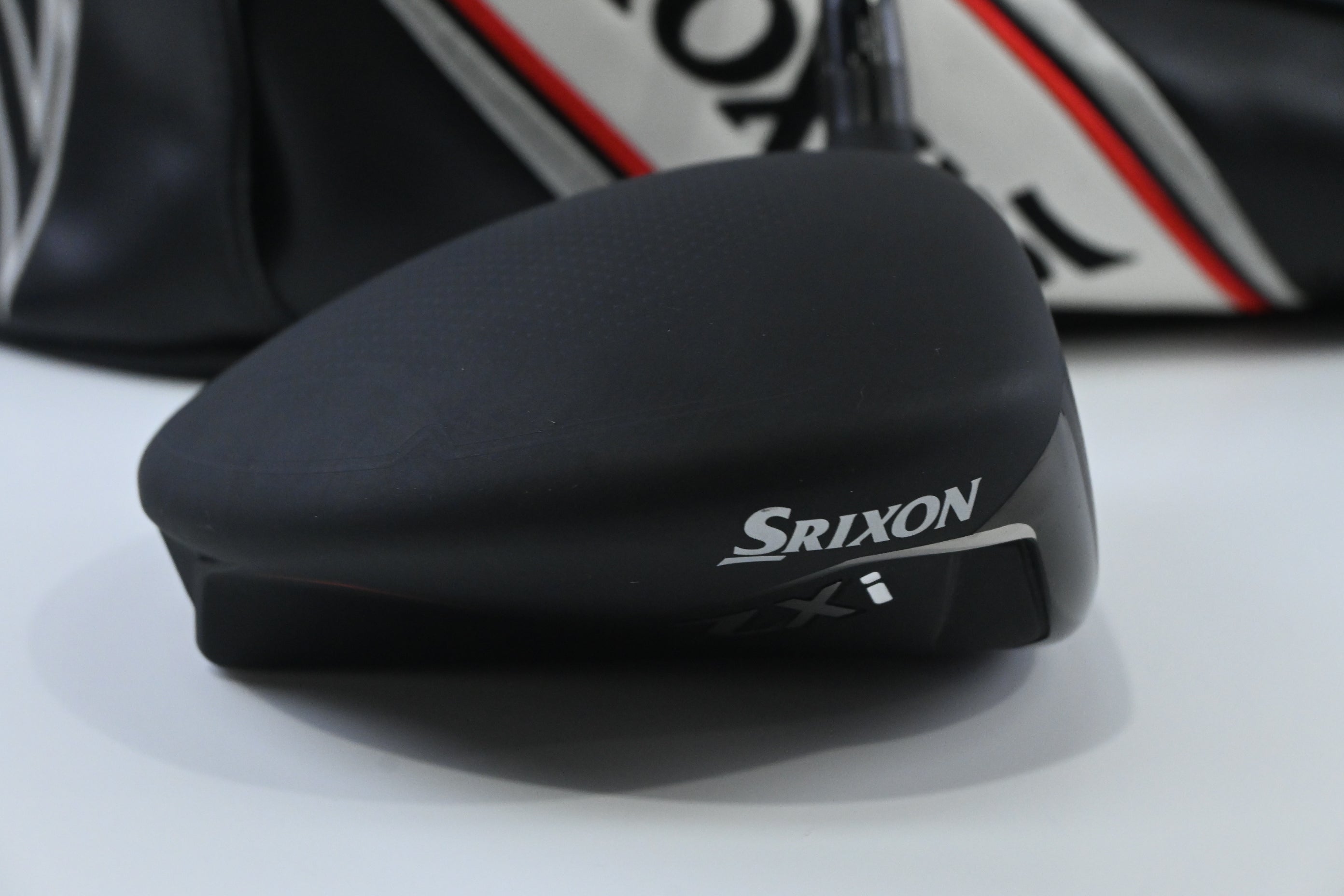 Srixon ZXi Max Driver / 10.5 Degree / Stiff Flex Denali Red 50 Shaft