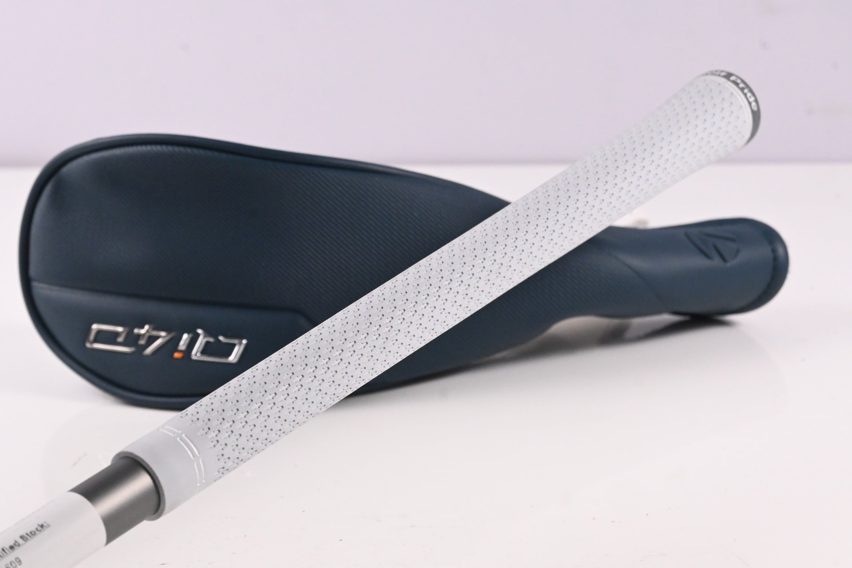 Ladies Taylormade Qi4D Max Lite #5 Hybrid / 26 Degree / Ladies Flex Reax 40