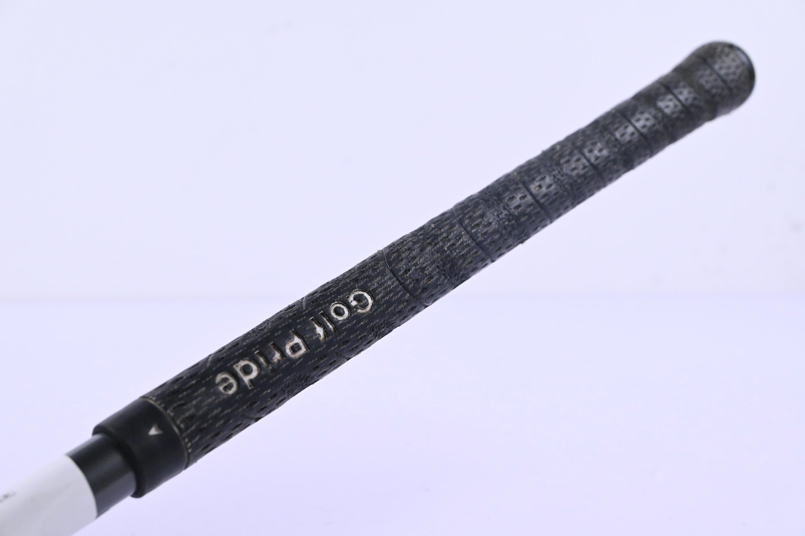 Vega RAD-01 Driver / 9 Degree / Regular Flex Matrix Studio 64 Shaft