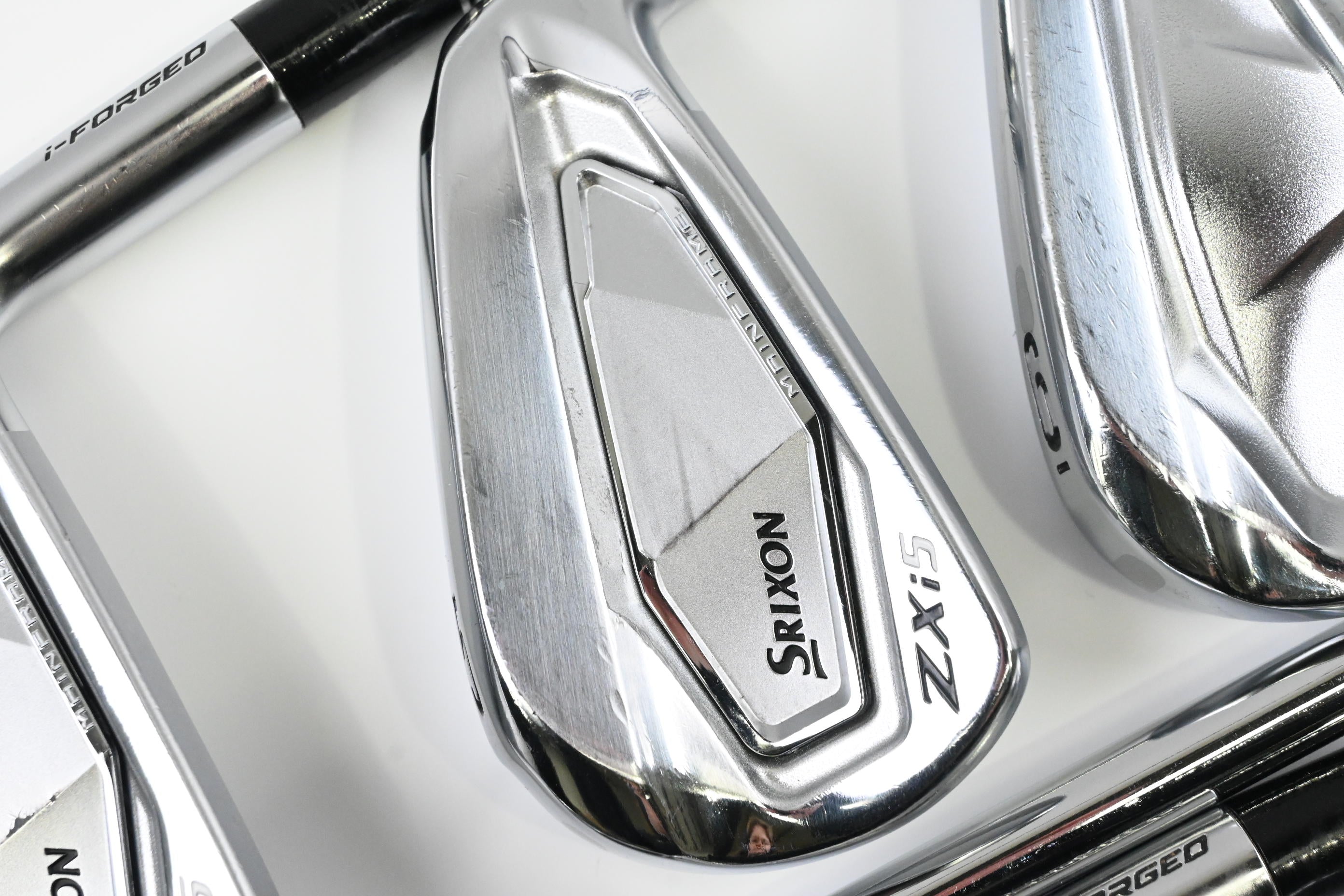 Srixon ZXi7 Irons / 4-PW / X-Flex Project X LZ 125 Shafts