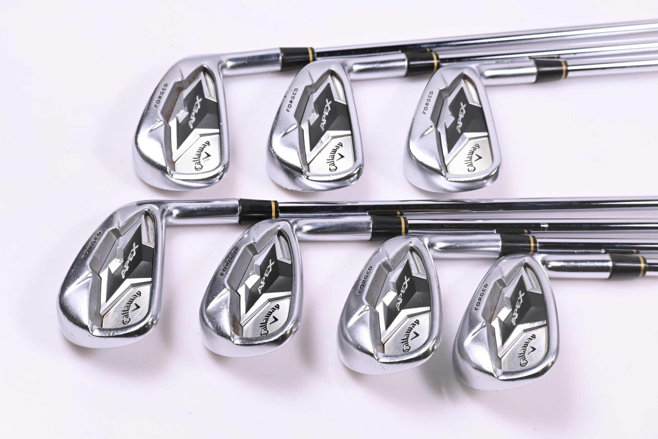 Callaway Apex 19 Irons / 4-PW / Regular Flex AMT Red R300 Shafts