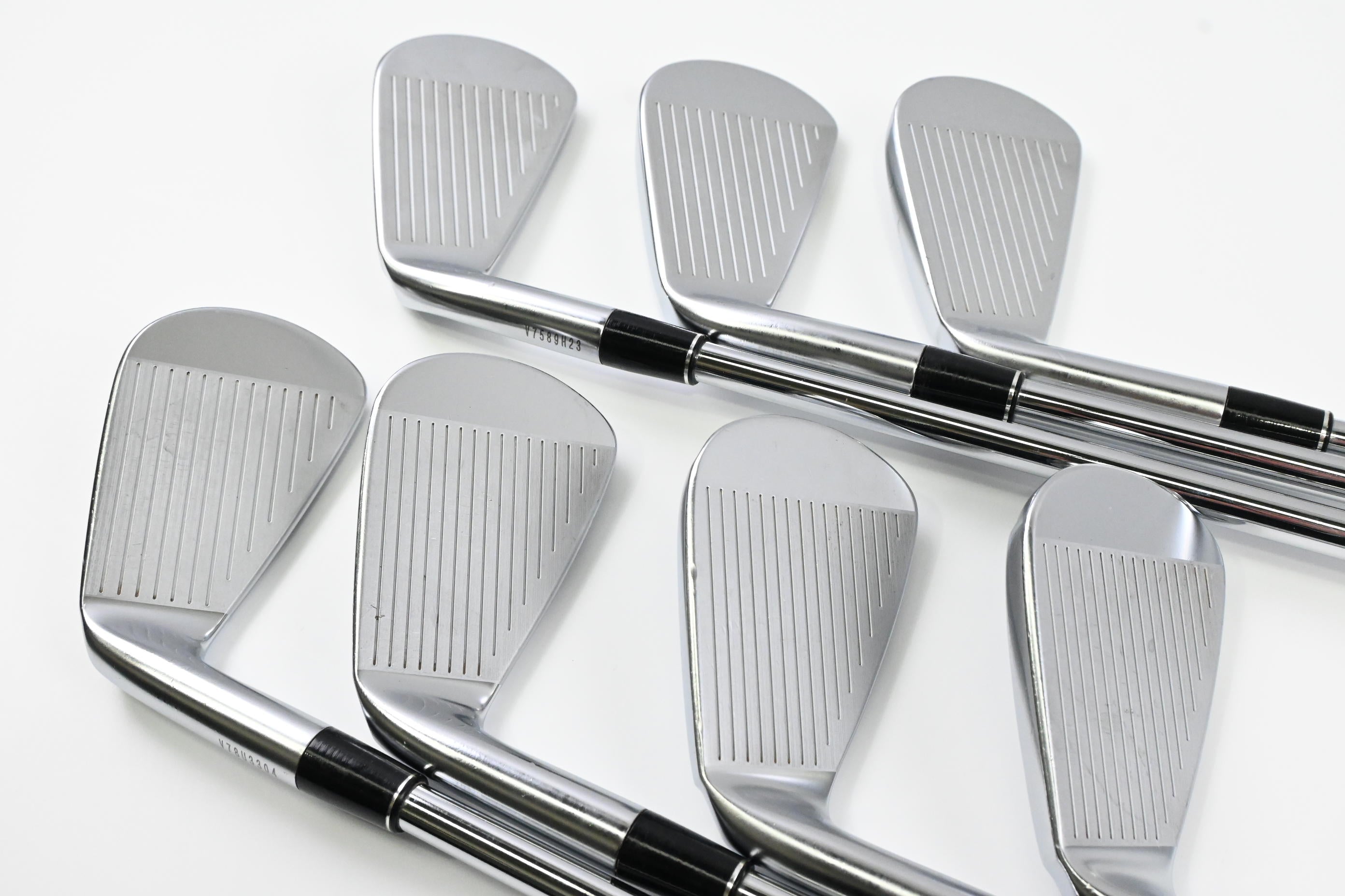 Srixon ZXi7 Irons / 4-PW / X-Flex Project X LZ 125 Shafts