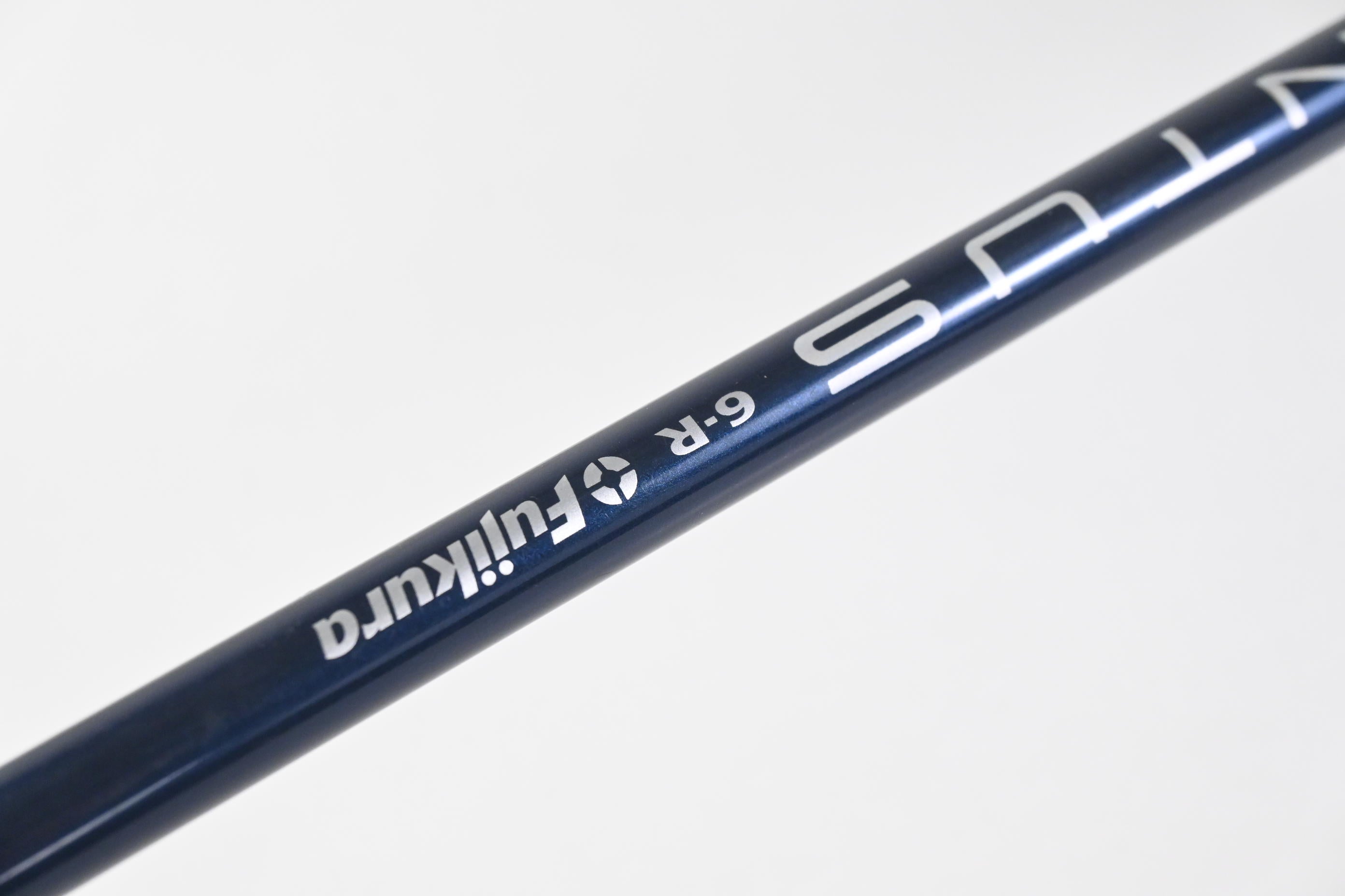 Taylormade SIM2 Max #4 Hybrid / 22 Degree / Regular Flex Fujikura Ventus Blue 6
