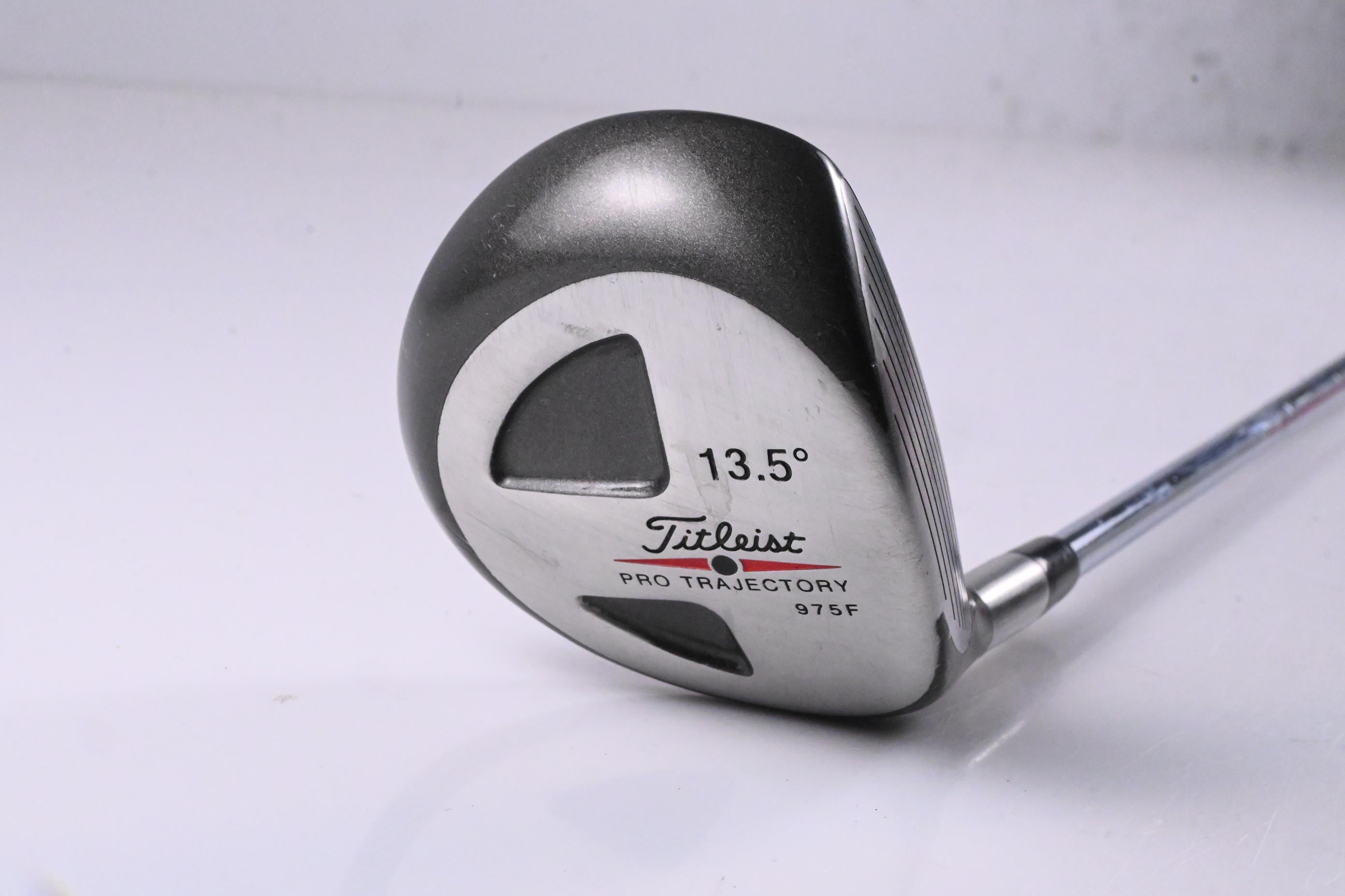 Titleist 975 F #3 Wood / 13.5 Degree / Regular Flex Dynamic Gold R300 Shaft