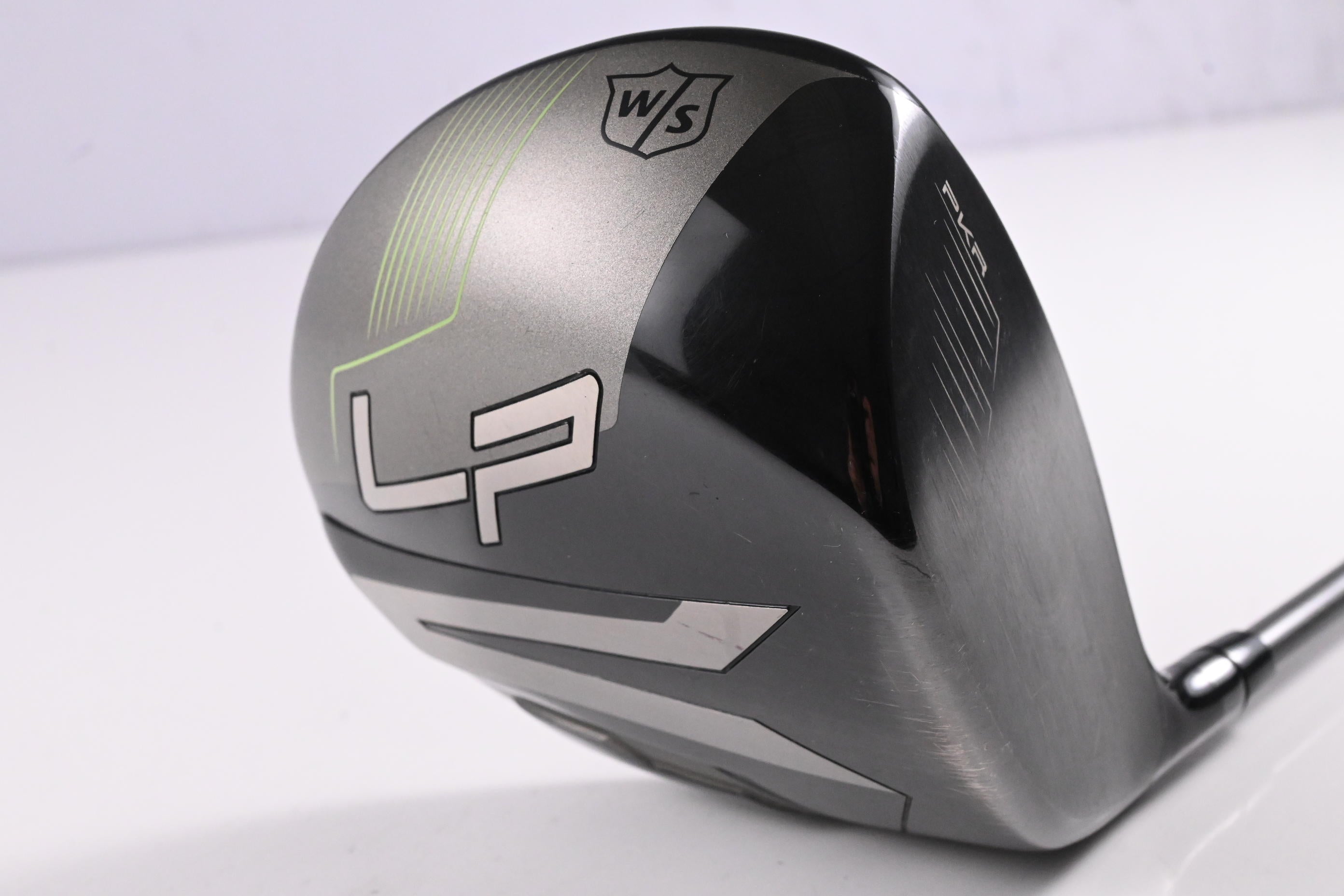 Wilson Launch Pad 2022 Driver / 10.5 Degree / Regular Flex EvenFlow 55 Shaft