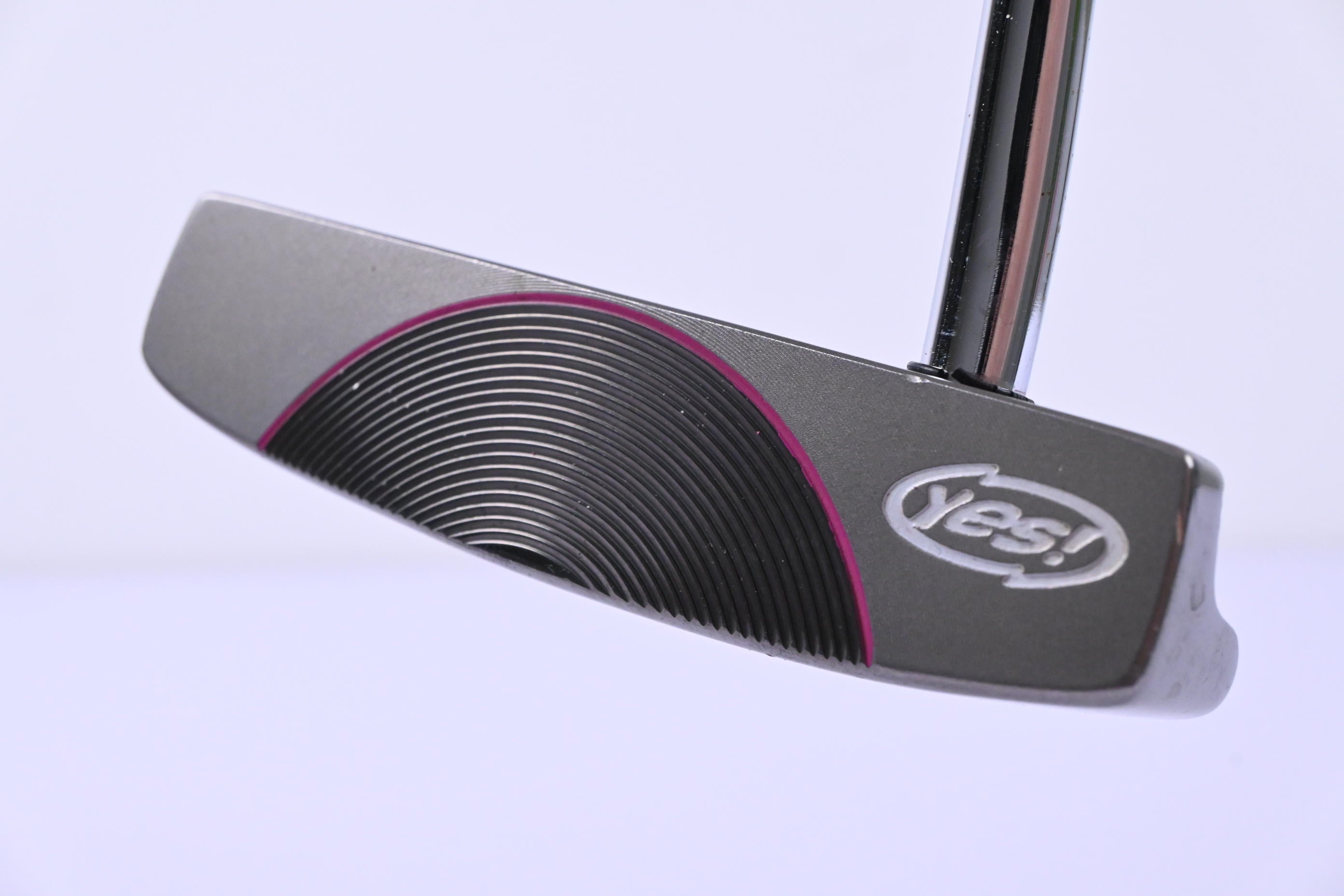 Ladies Yes! C-Groove Tracy Putter / 32 Inch
