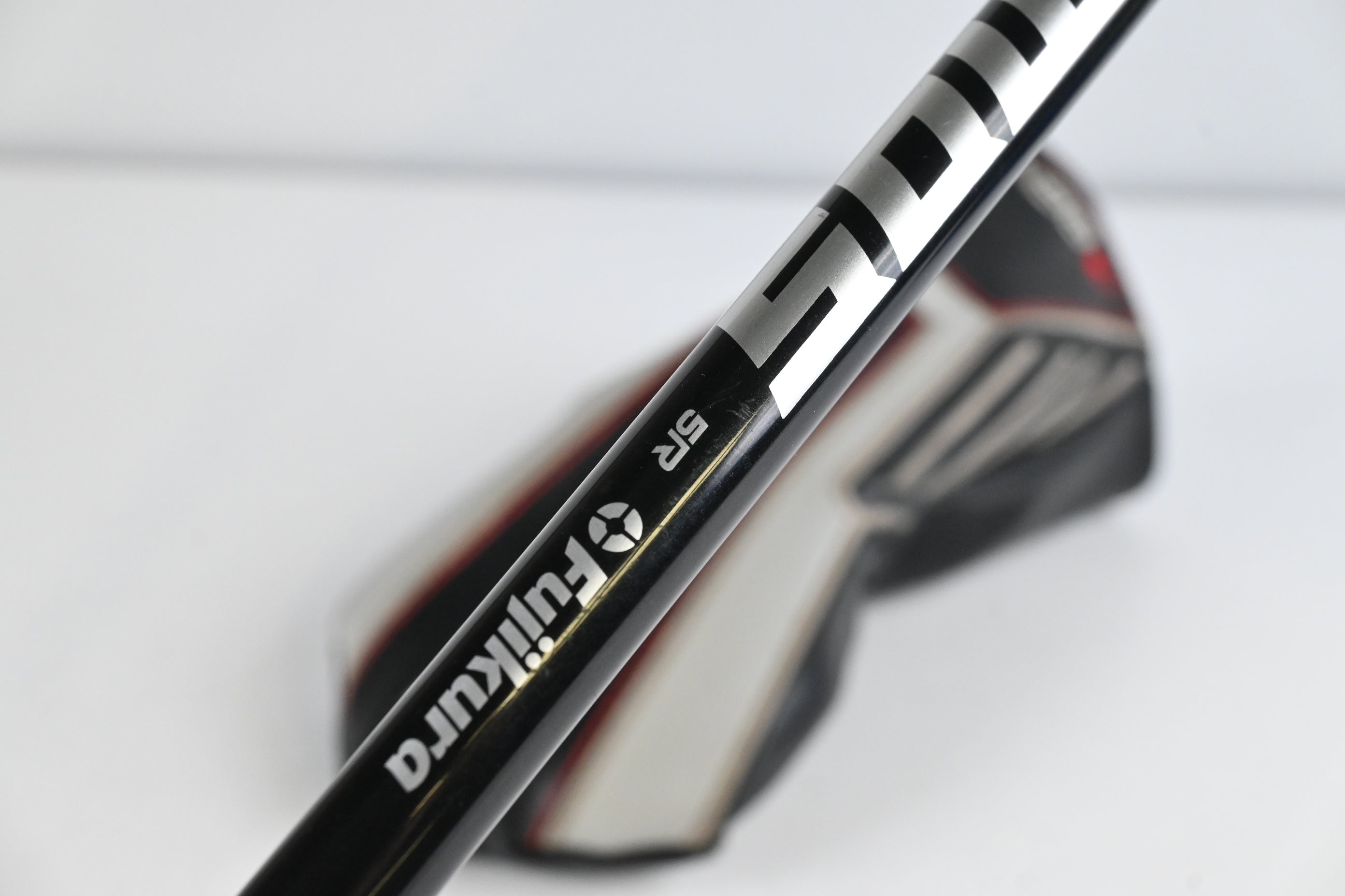 Benross Delta #5 Wood / 18 Degree / Regular Flex Fujikura Atmos Red 5 Shaft