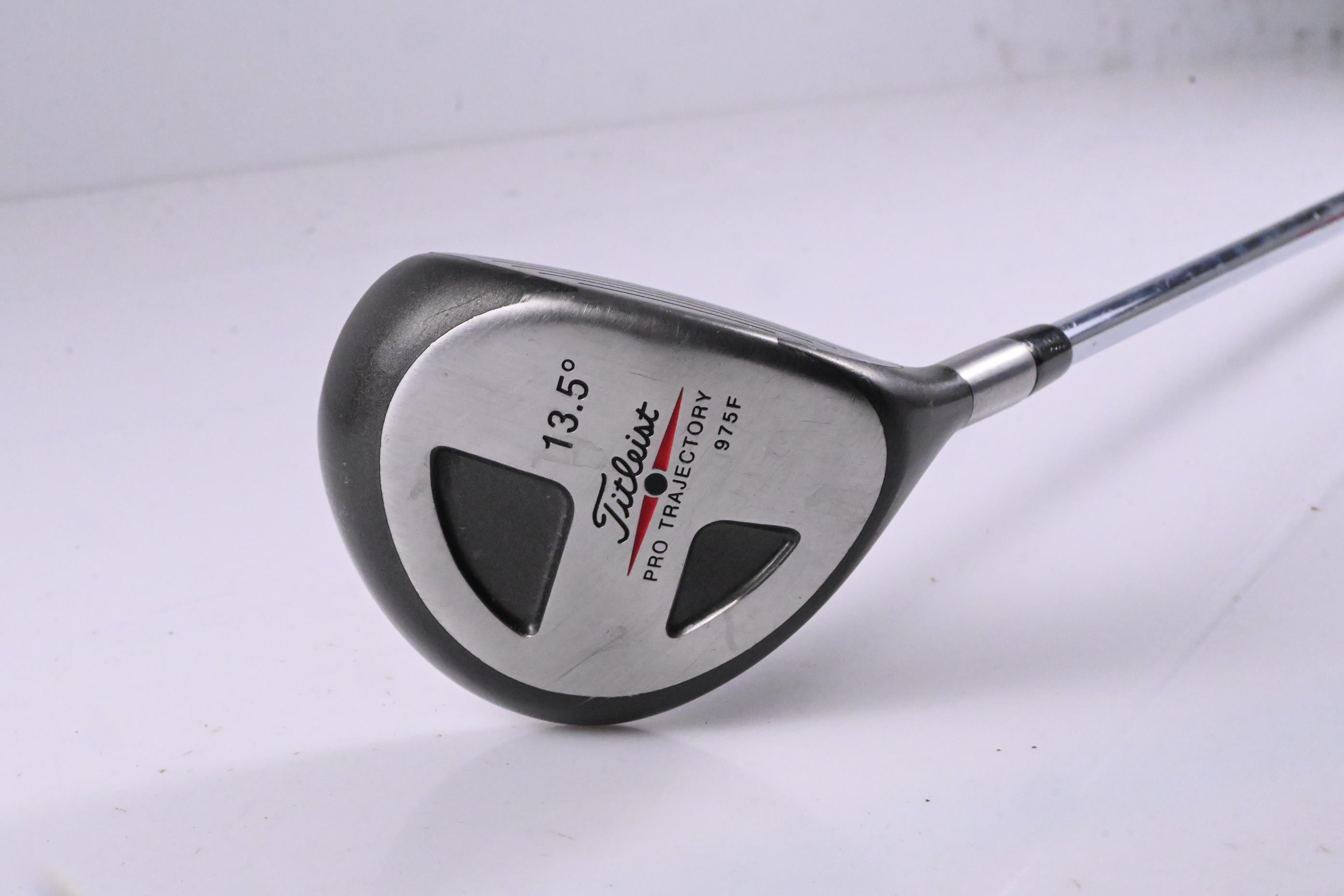 Titleist 975 F #3 Wood / 13.5 Degree / Regular Flex Dynamic Gold R300 Shaft