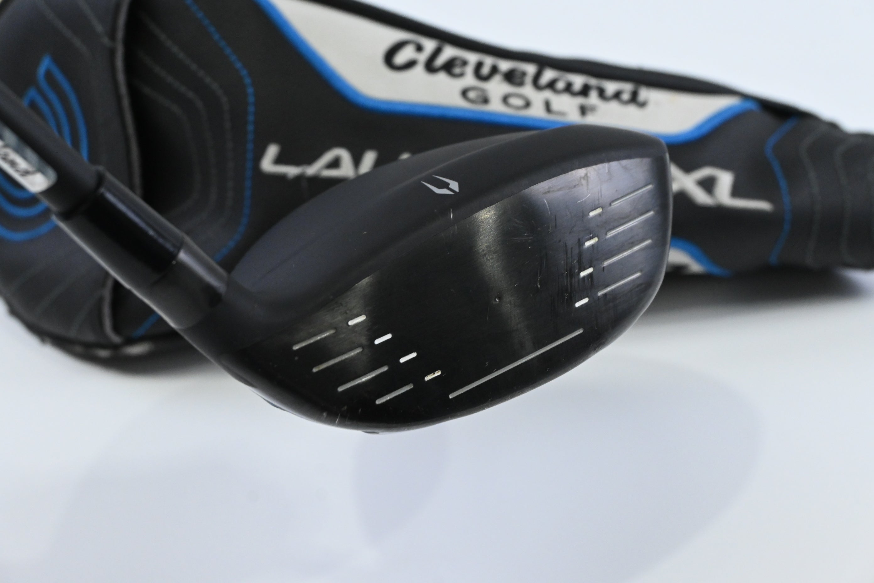 Left Hand Cleveland Launcher XL Halo #5 Wood / 18 Degree / Regular Flex Cypher