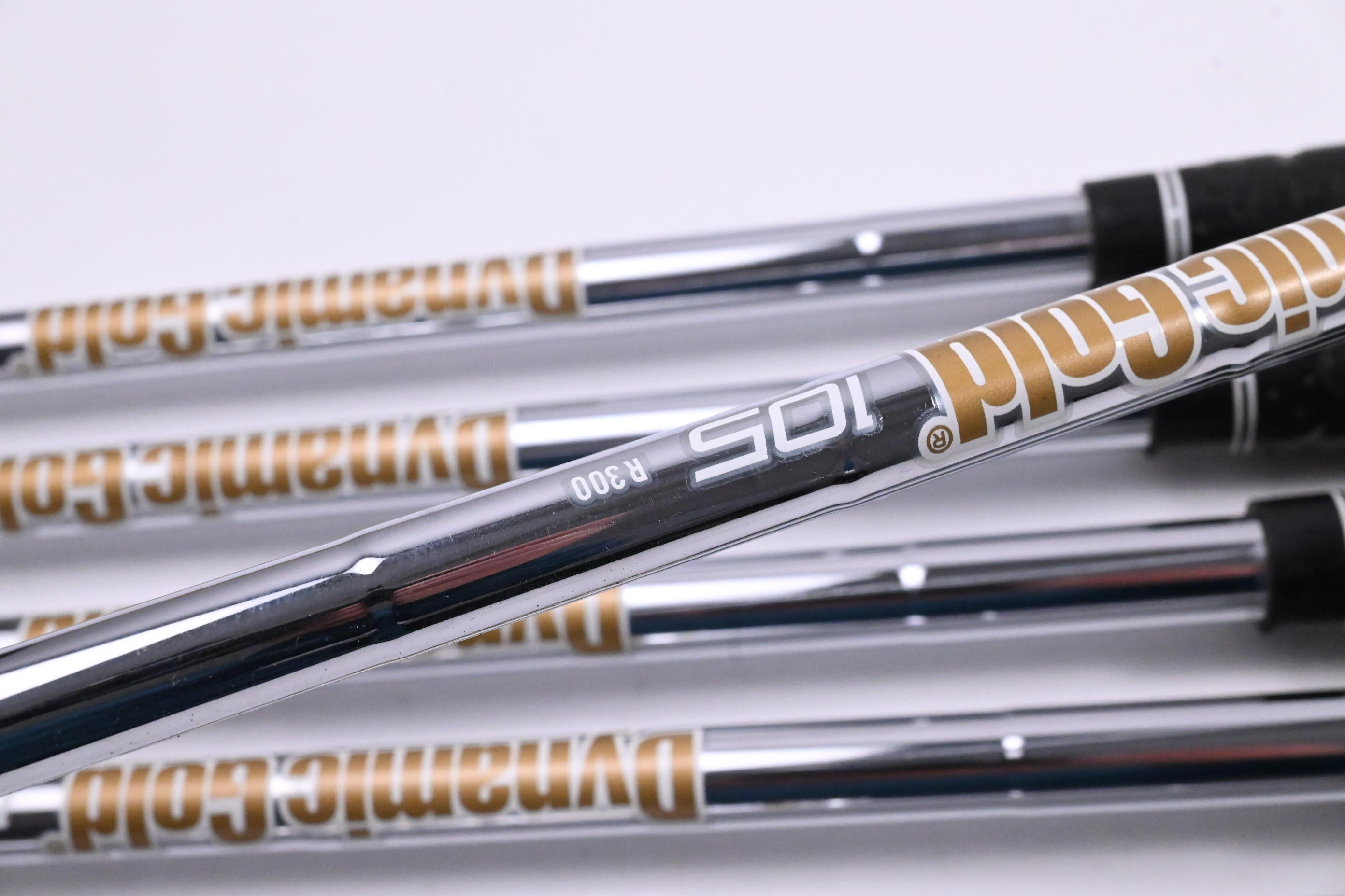 Titleist T200 2019 Irons / 5-PW / Regular Flex Dynamic Gold 105 R300 Shafts