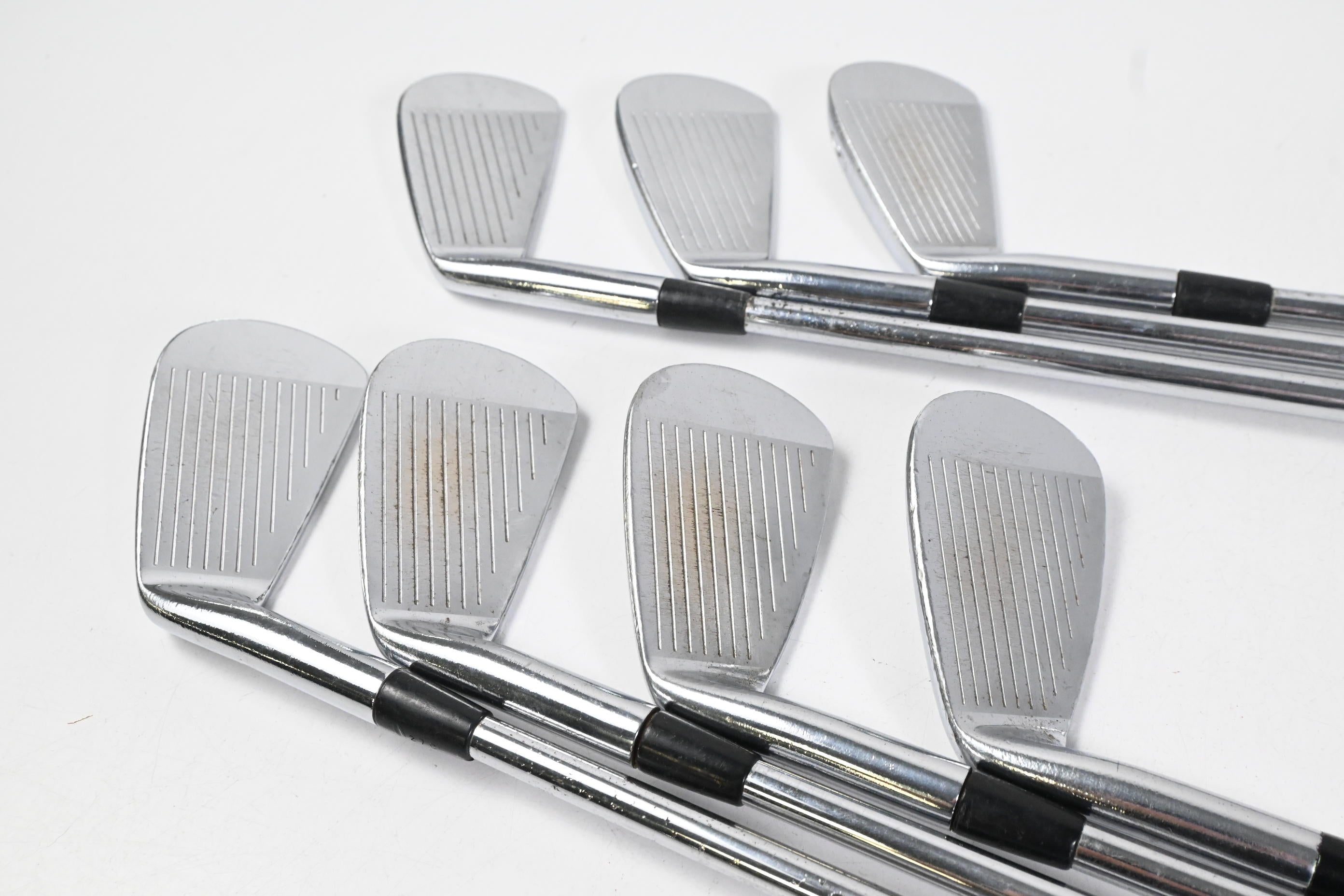 Mizuno MP-33 Irons / 3-9i / Stiff Flex Dynamic Gold S300 Shafts