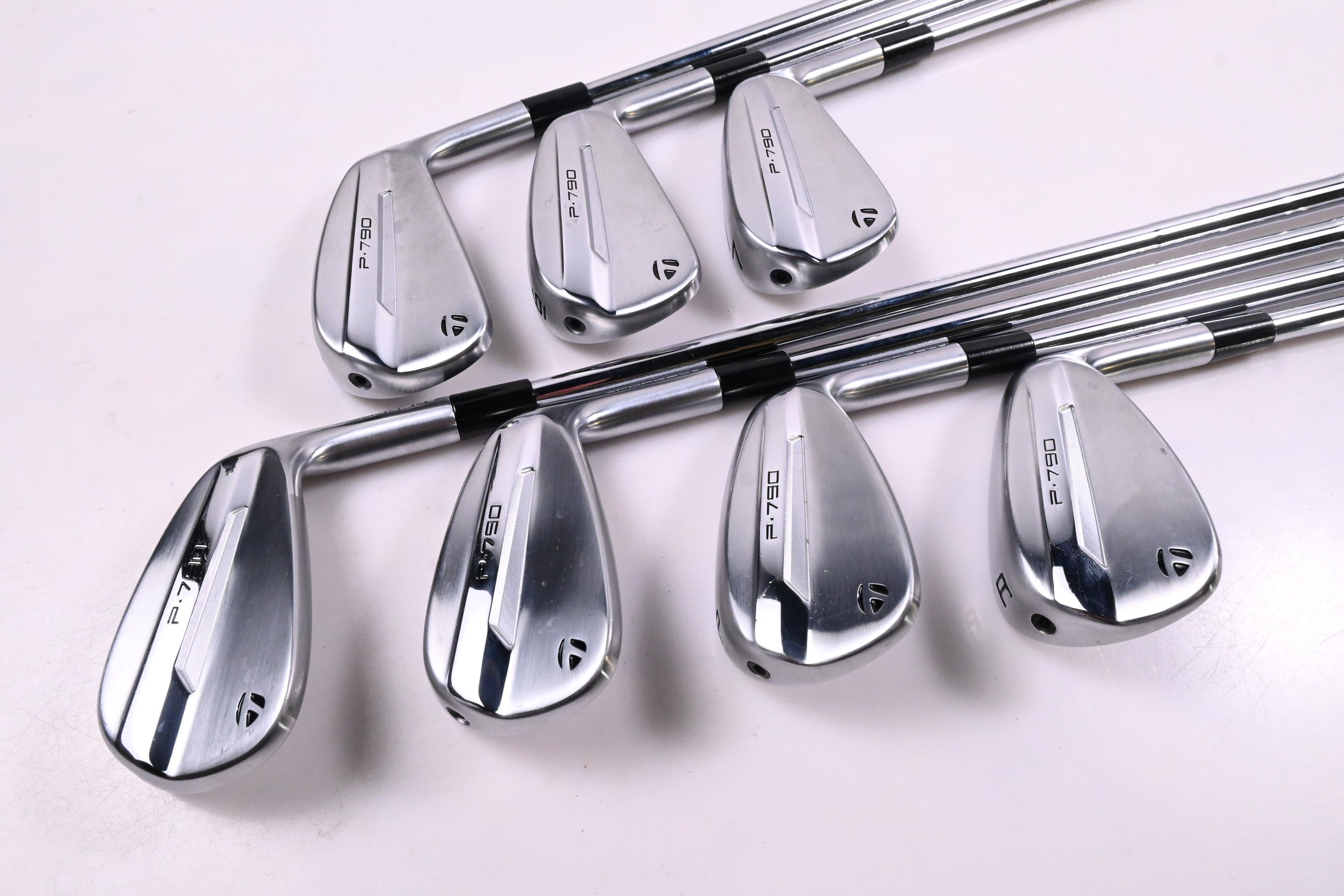 Taylormade P790 2025 Irons / 5-PW+GW / Regular Flex NS Pro Modus 3 Tour 105