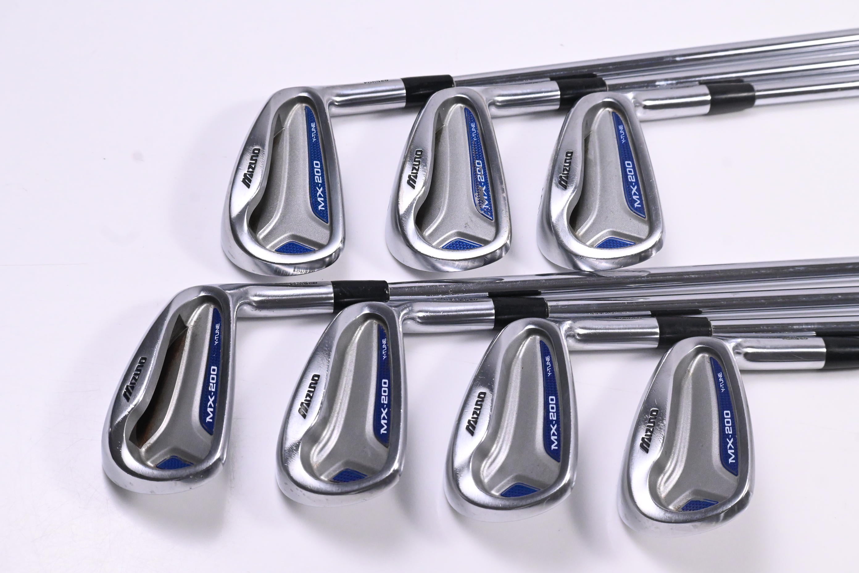 Mizuno MX-200 Irons / 4-PW / Regular Flex Dynalite Gold XP R300 Shafts