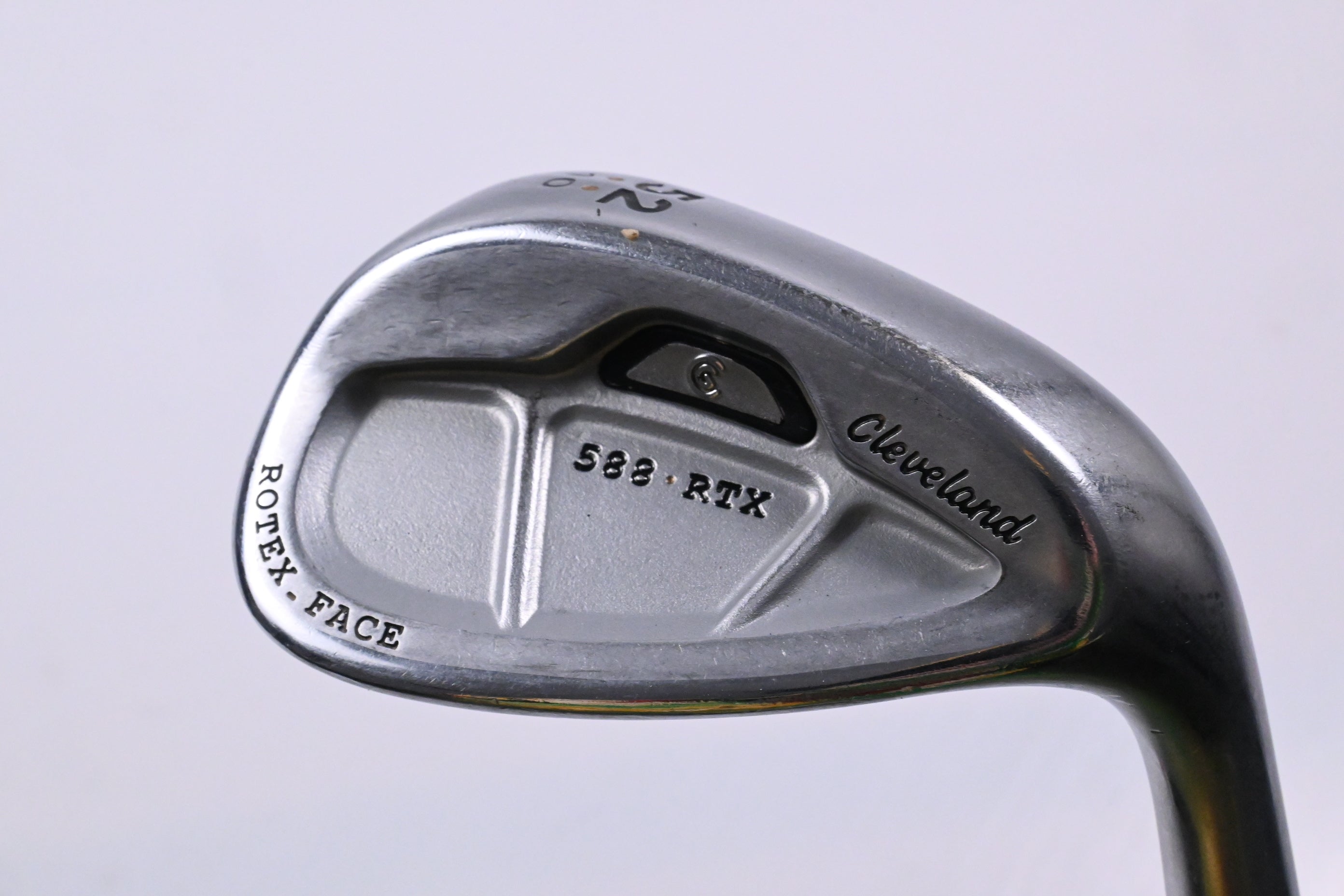 Cleveland 588 RTX Gap Wedge / 52 Degree / Wedge Flex Dynamic Gold Shaft