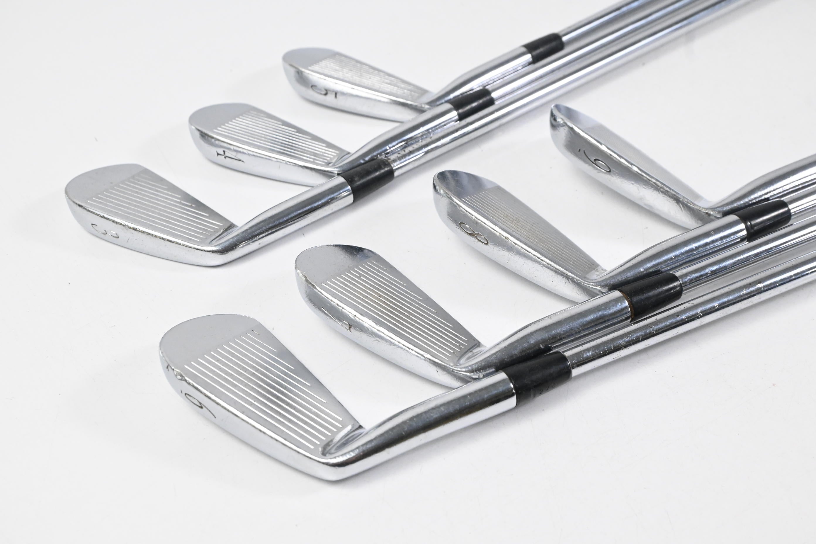 Mizuno MP-33 Irons / 3-9i / Stiff Flex Dynamic Gold S300 Shafts