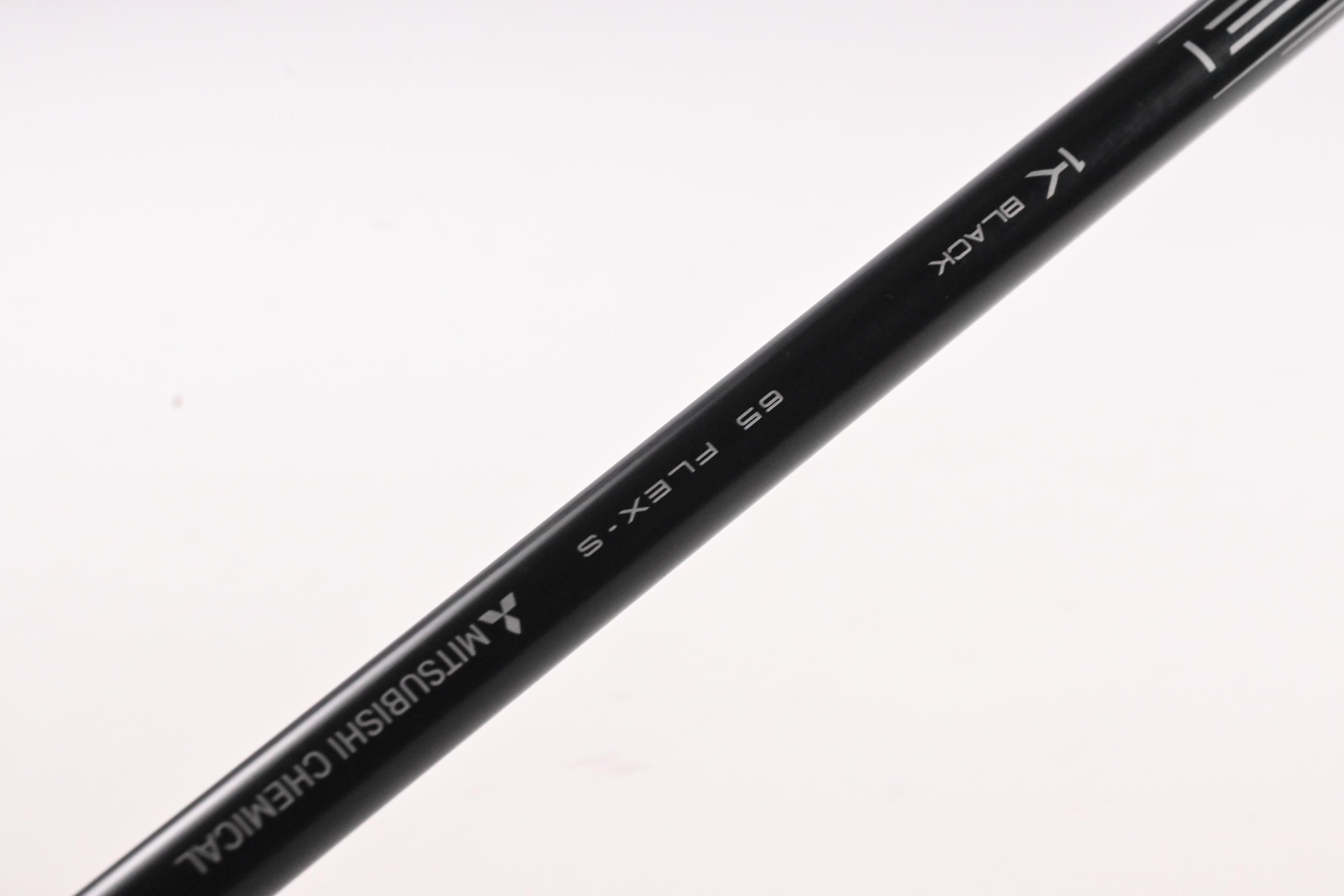 Titleist TSR2 Driver / 9 Degree / Stiff Flex Mitsubishi Tensei 1K Black 65 Shaft