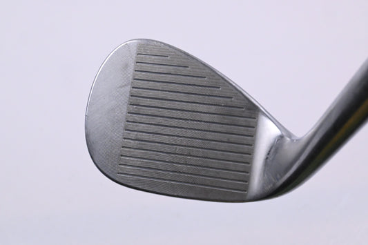 Cleveland 588 RTX Gap Wedge / 52 Degree / Wedge Flex Dynamic Gold Shaft