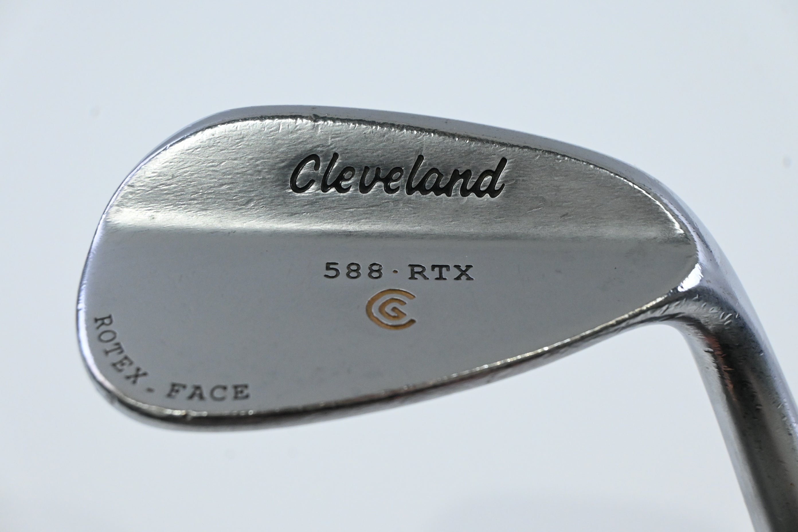 Cleveland 588 RTX Gap Wedge / 50 Degree / Wedge Flex Steel Shaft
