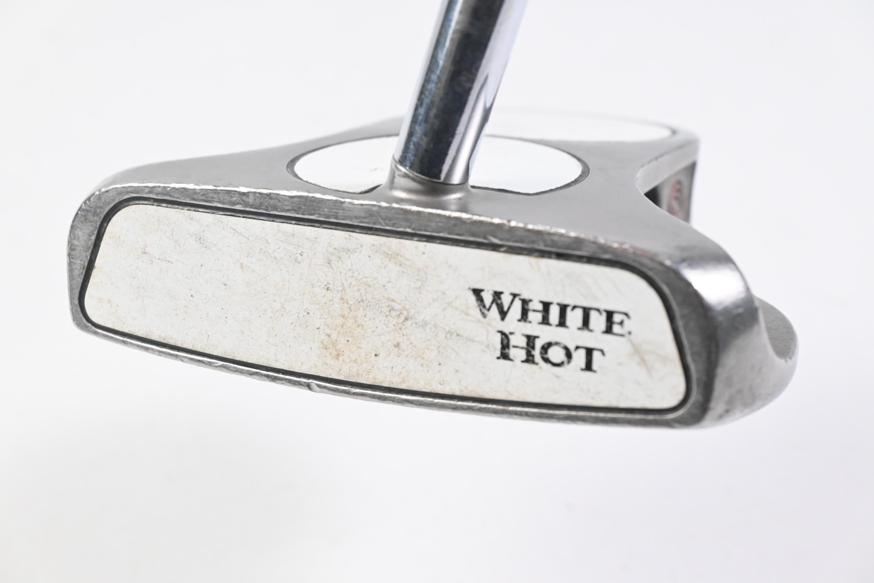 Odyssey White Hot 2-Ball Putter / 35 Inch