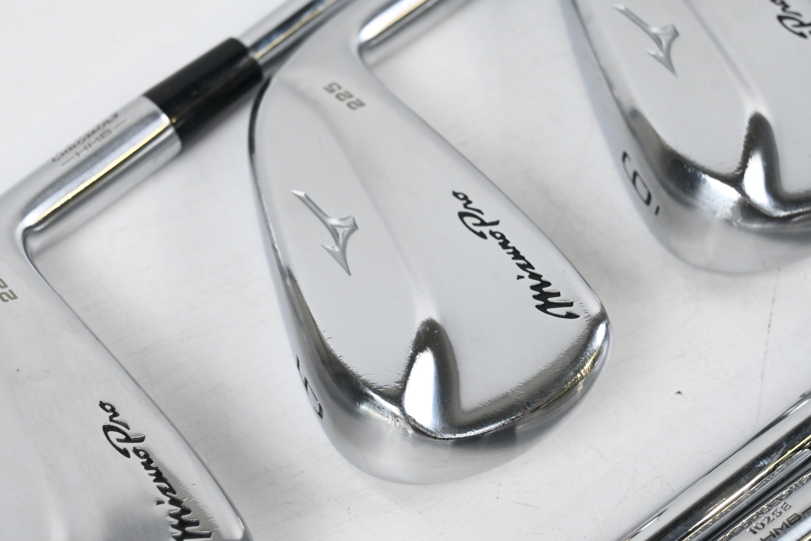 Mizuno Pro 225 Irons / 4-PW+GW / Stiff Flex N.S.Pro Modus3 Tour 120 Shafts