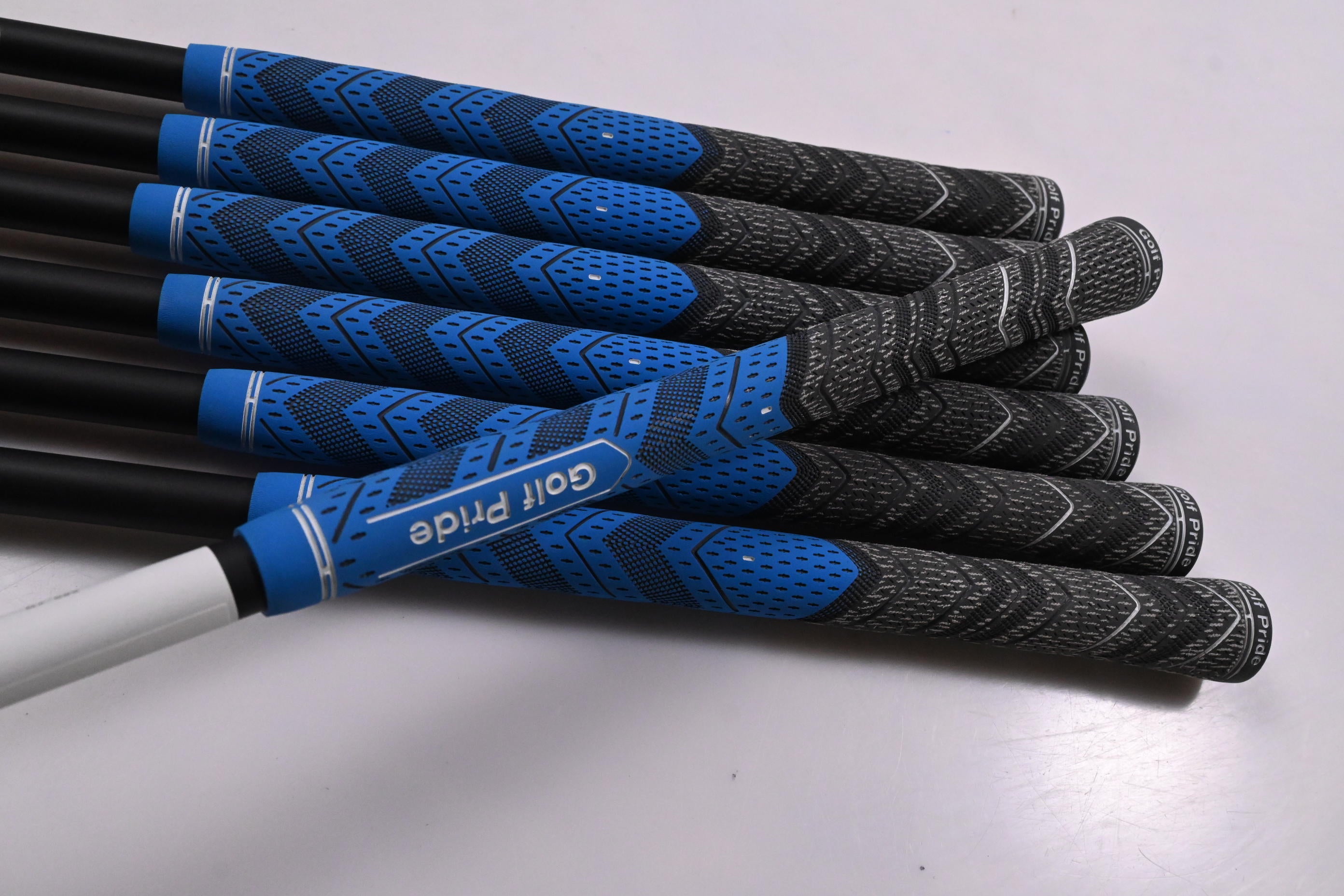 Callaway Quantum Max OS Irons / 6-PW+AW+GW / Stiff Flex Vanquish 5 Shafts