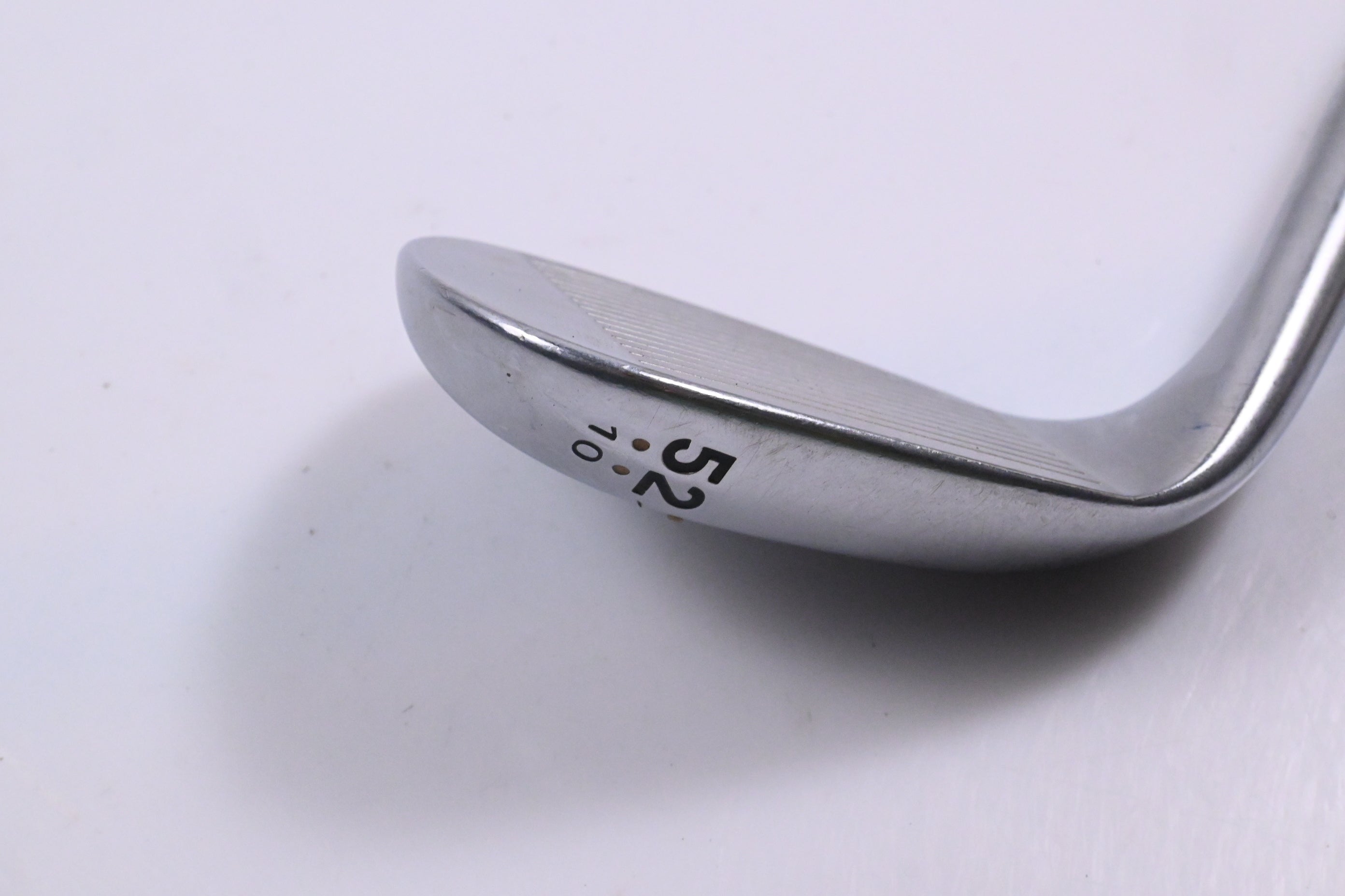 Cleveland 588 RTX Gap Wedge / 52 Degree / Wedge Flex Dynamic Gold Shaft