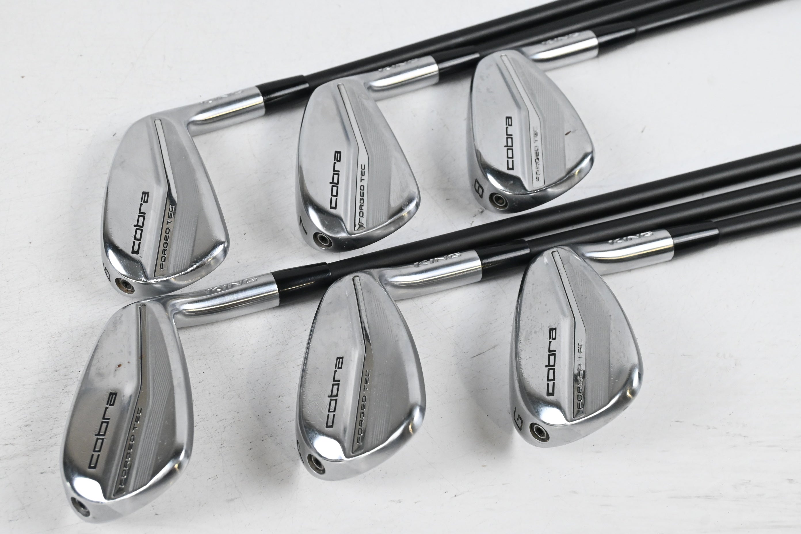 Cobra Forged Tec 2022 Irons / 6-PW+GW / Regular Flex MMT Black HY 70 Shafts