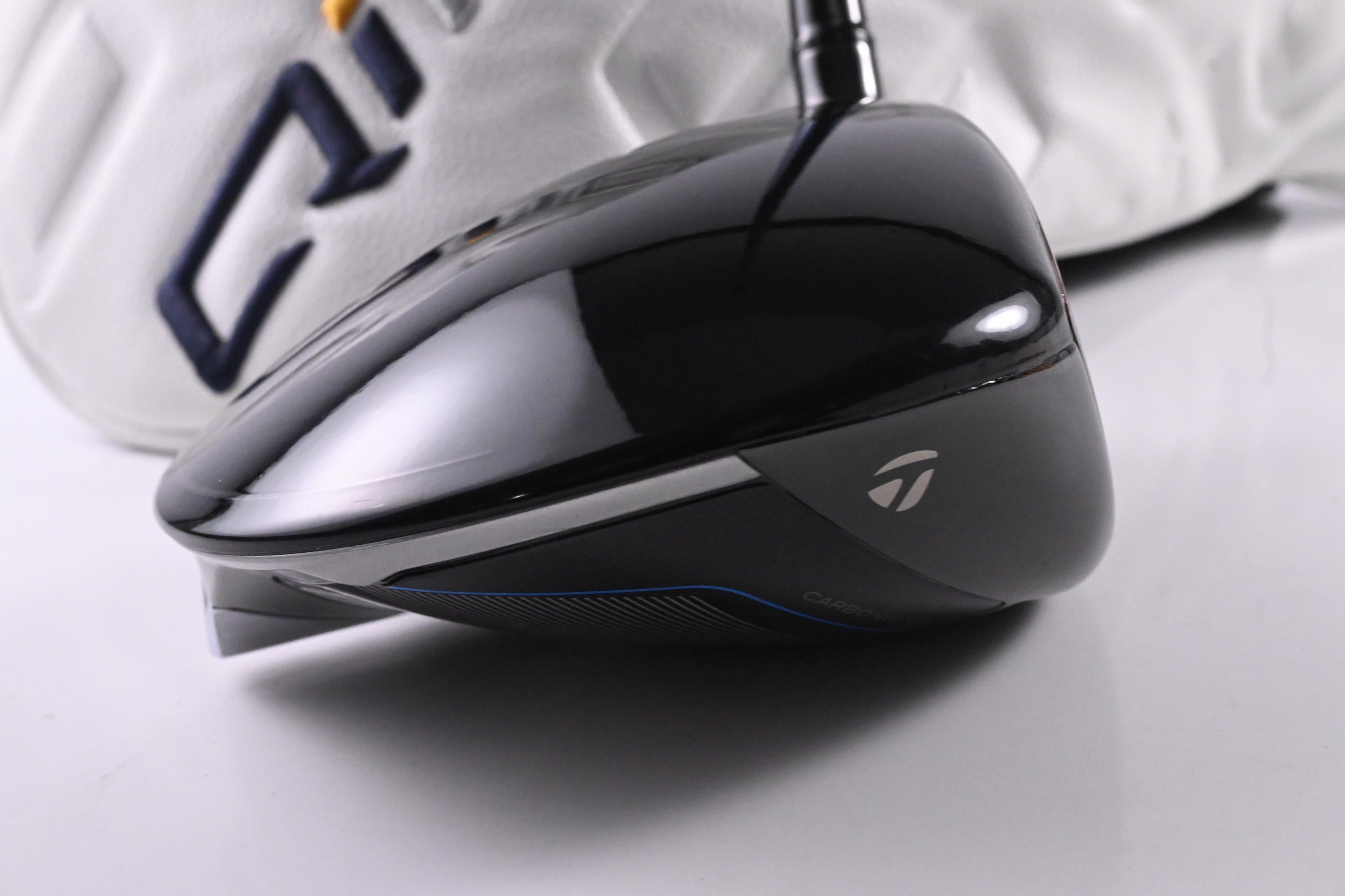 Taylormade Qi10 Driver / 9 Degree / Regular Flex Fujikura Ventus Blue 5 Shaft
