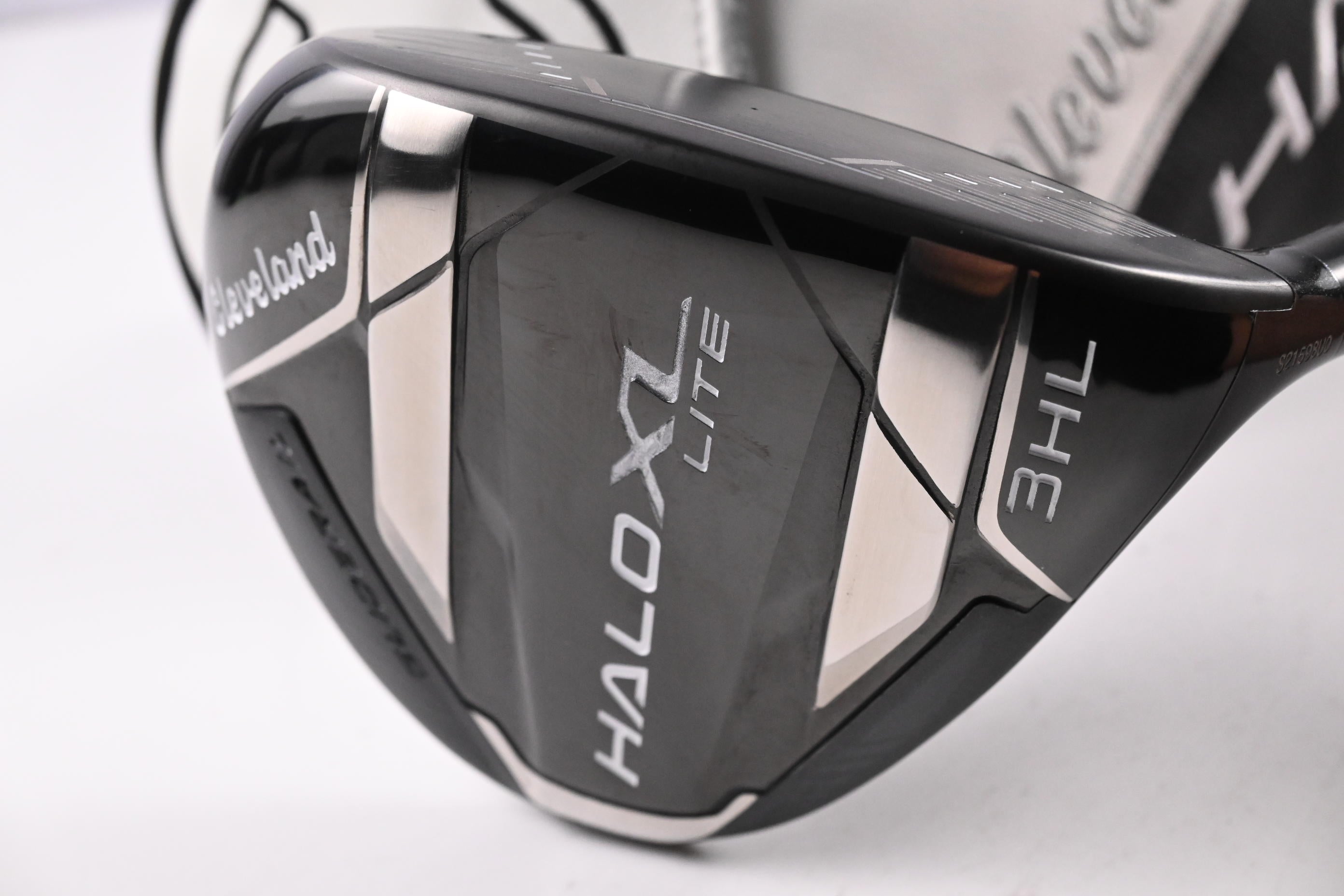 Cleveland Halo XL Lite #3 Wood / 16 Degree / Regular Flex Aldila Ascent Blue 40