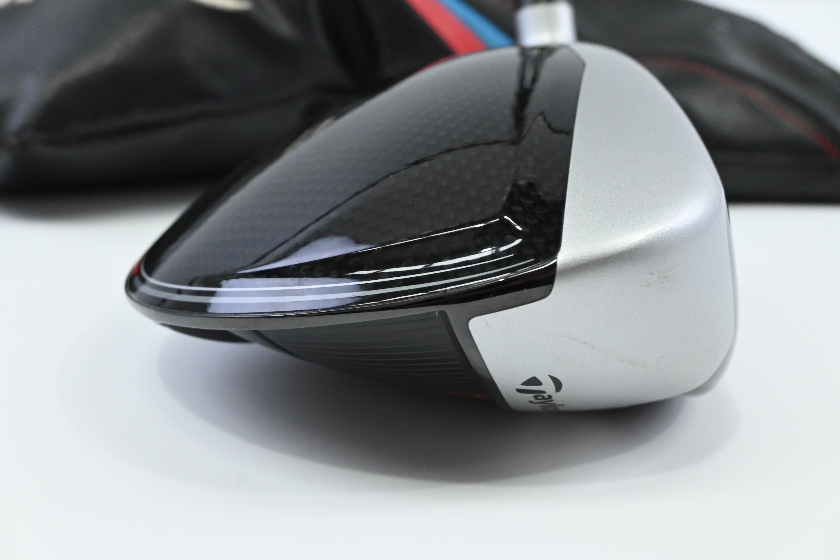 Taylormade M4 Driver / 10.5 Degree / Regular Flex Fujikura Atmos Red 5 Shaft
