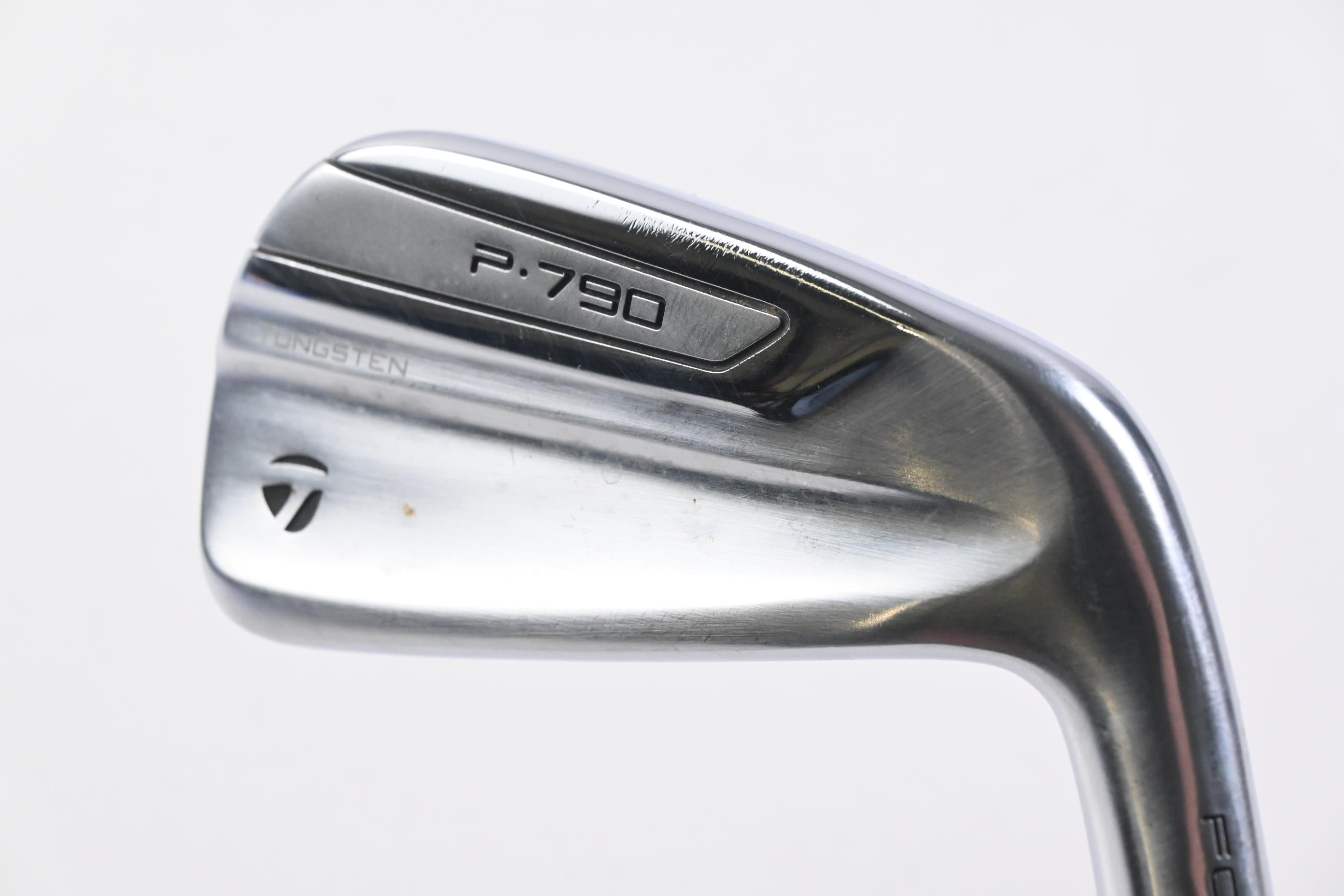 Taylormade P790 UDI 2017 #2 iron / 17 Degree / Stiff Flex Hzrdus Smoke RDX 90