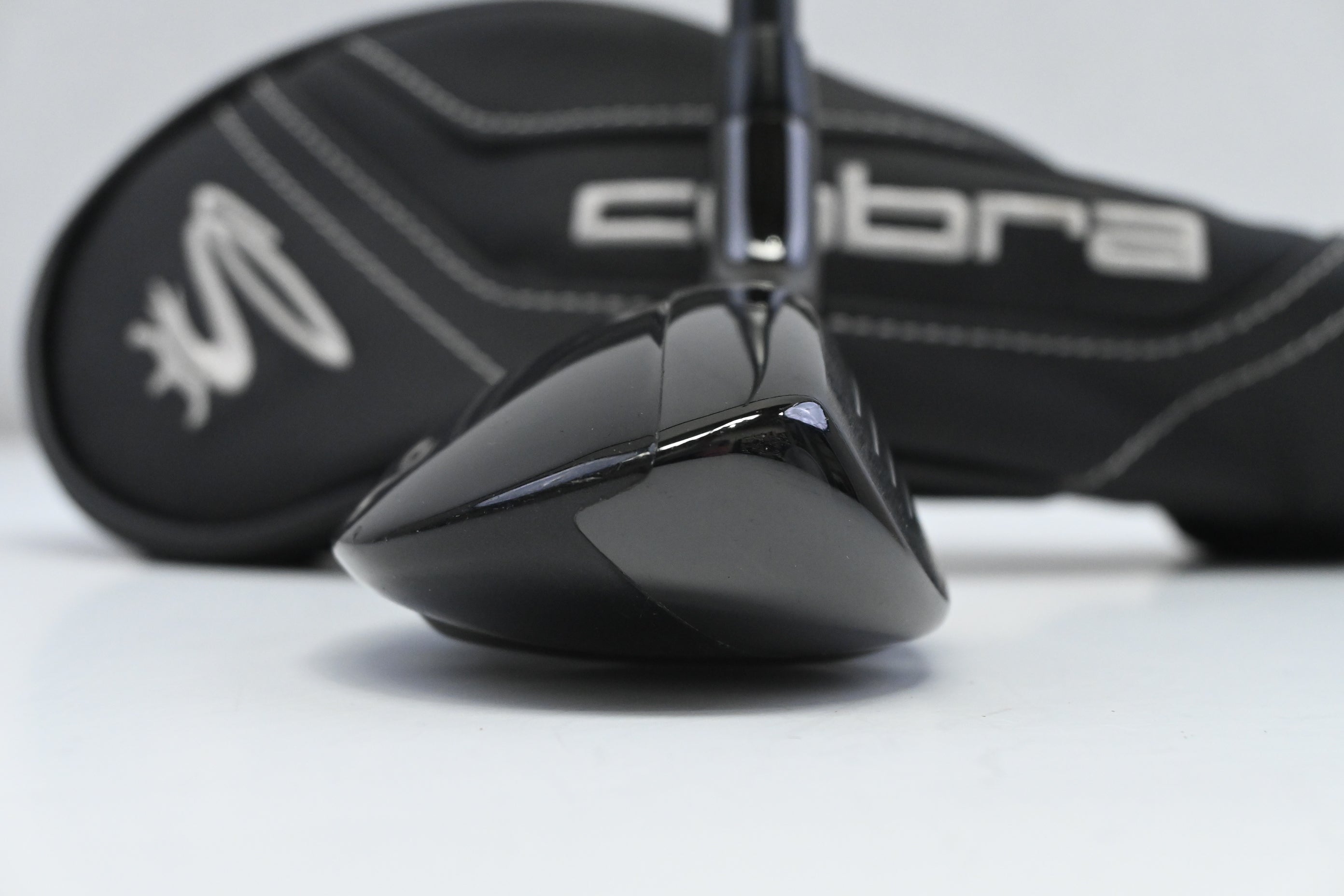 Cobra T-Rail #6 Hybrid / 26 Degree / Regular Flex KBS PGI 75 Shaft