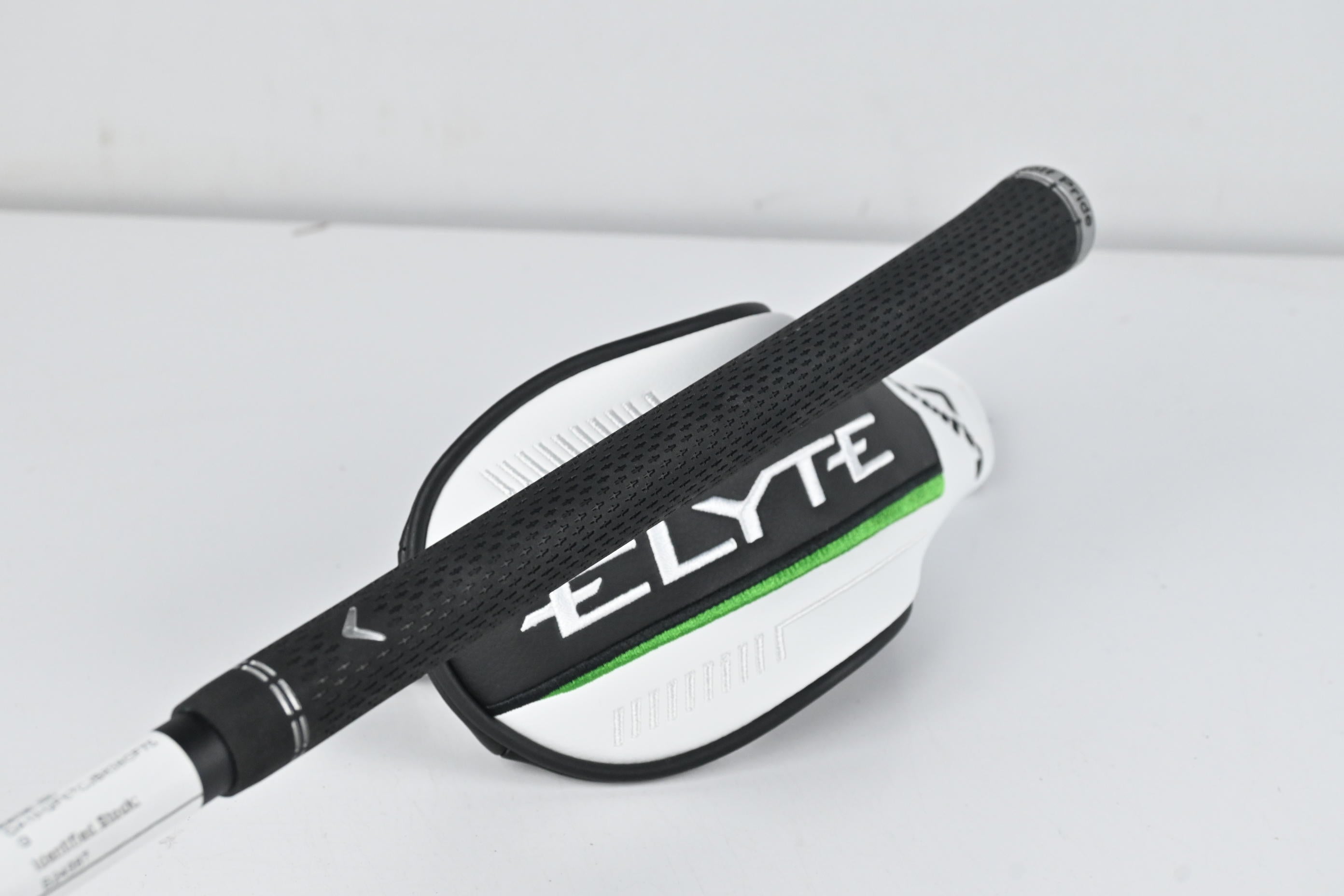 Callaway Elyte X #4 Hybrid / 21 Degree / Senior Flex Vanquish 5 Shaft