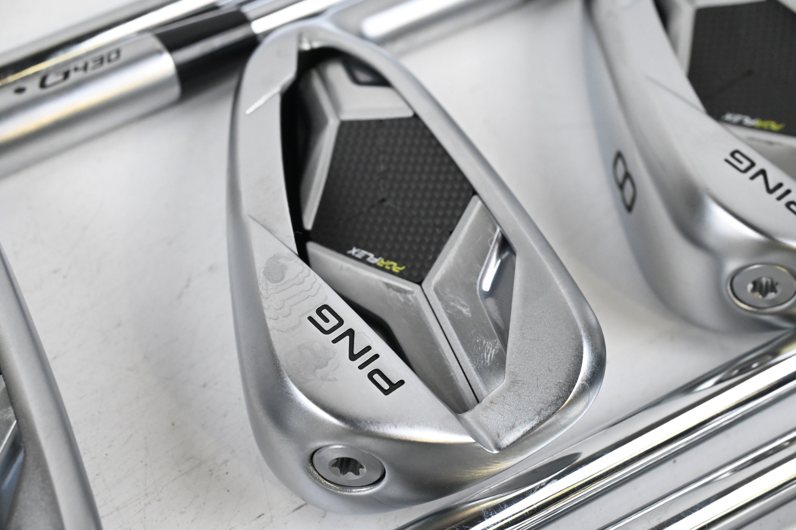 Ping G430 Irons / 5-PW+GW+AW+SW / Black Dot / Stiff Flex Ping AWT 2.0 Shafts
