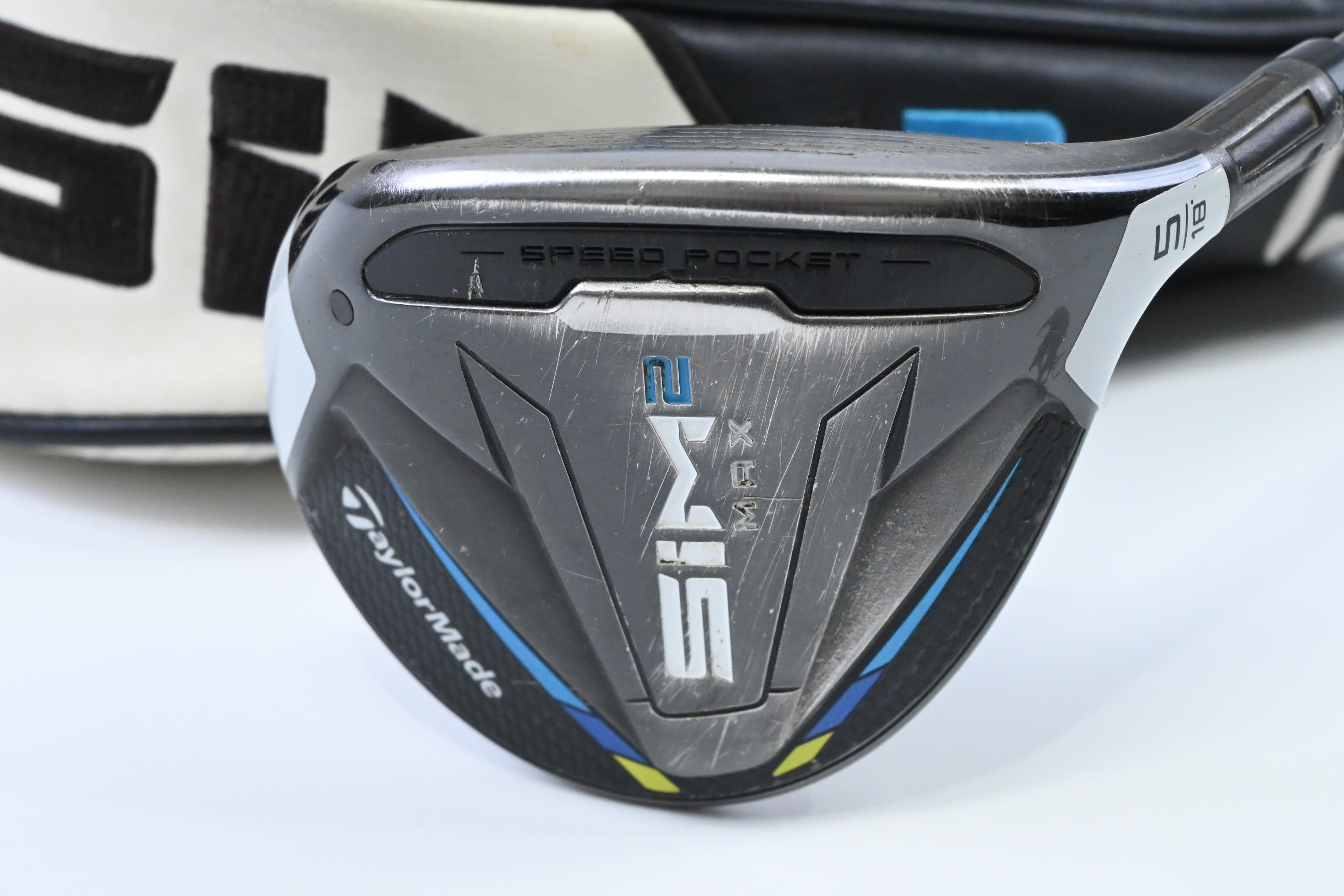 Taylormade SIM2 Max #5 Wood / 18 Degree / Regular Flex Fujikura Ventus Blue 5