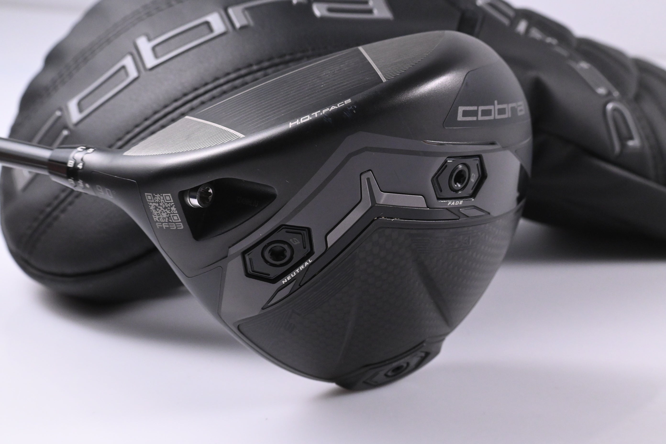 Left Hand Cobra DS-Adapt LS Driver / 9 Degree / X-Flex Project X Denali Black 60