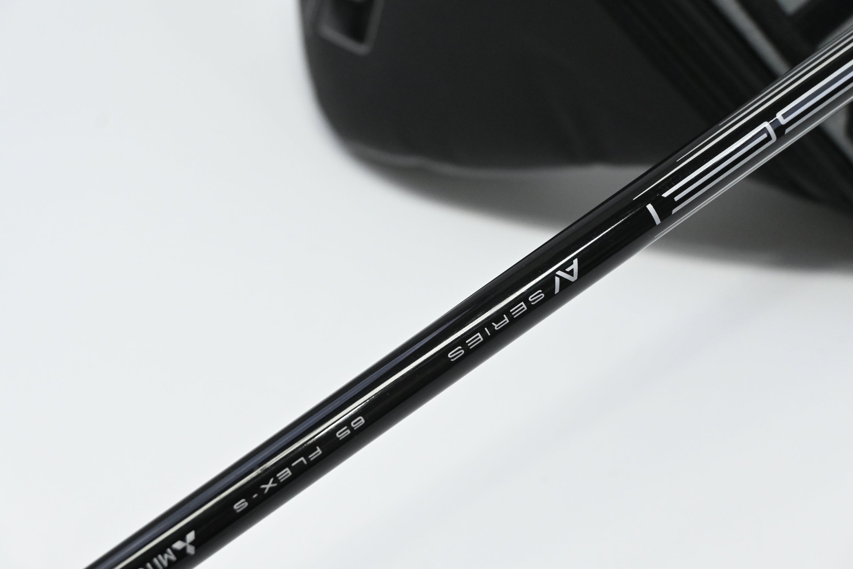 Cobra OPTM X Driver / 9 Degree / Stiff Flex Tensei AV Blue 65 Shaft
