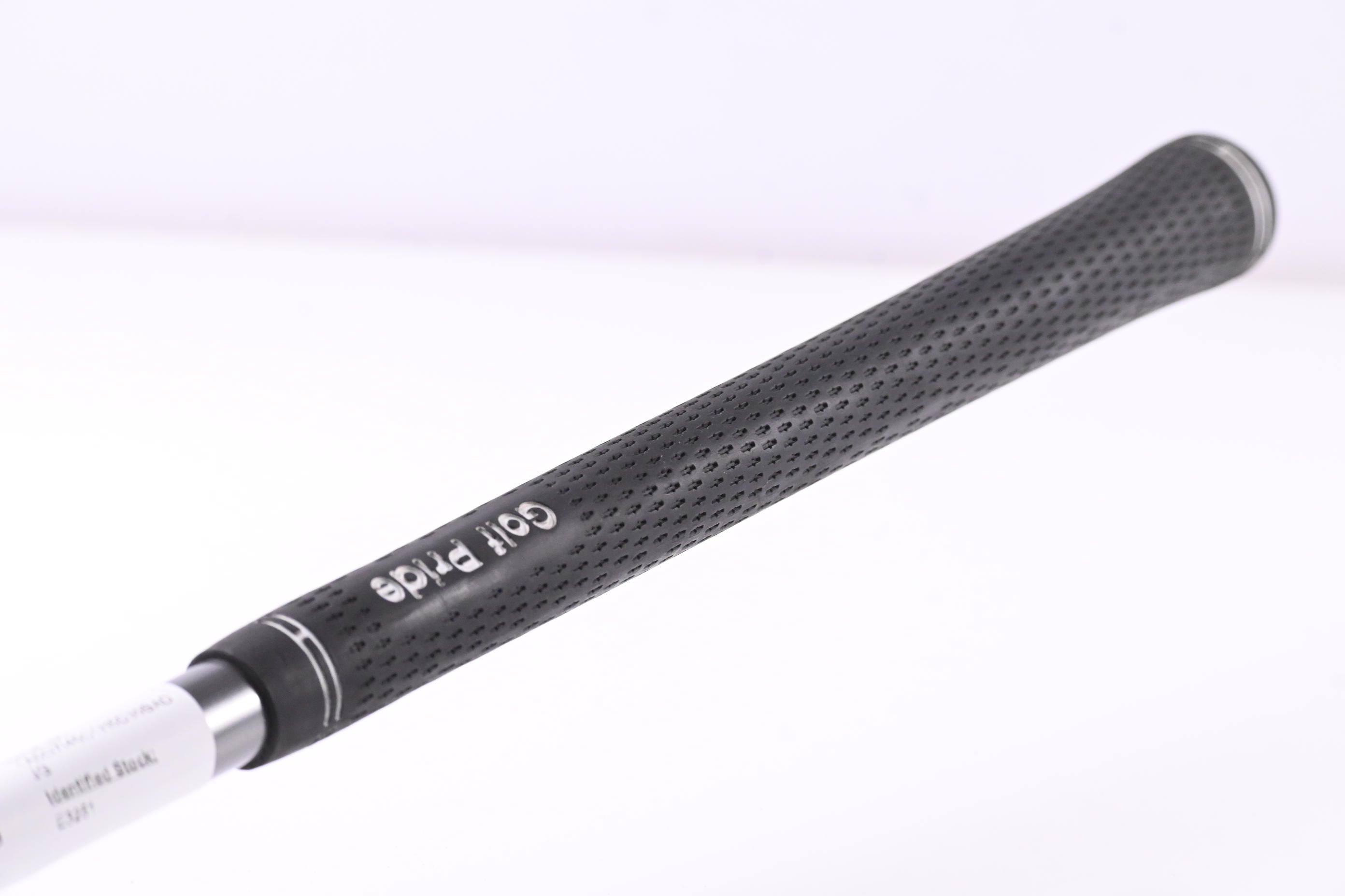 Titleist 909H #4 Hybrid / 21 Degree / Regular Flex Diamana 80 Shaft