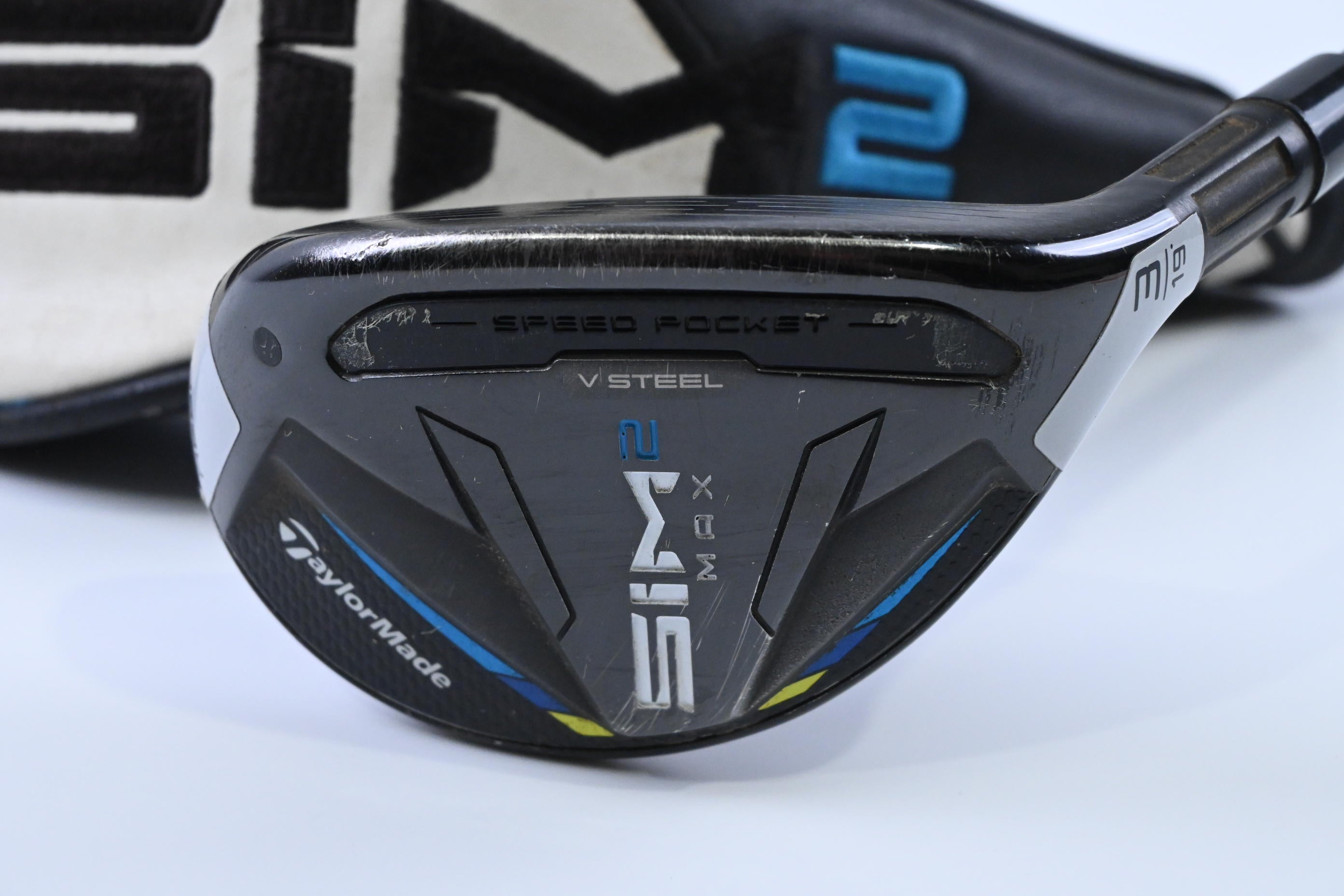 Taylormade SIM2 Max #3 Hybrid / 19 Degree / Regular Flex Aldila Voodoo 8 Shaft