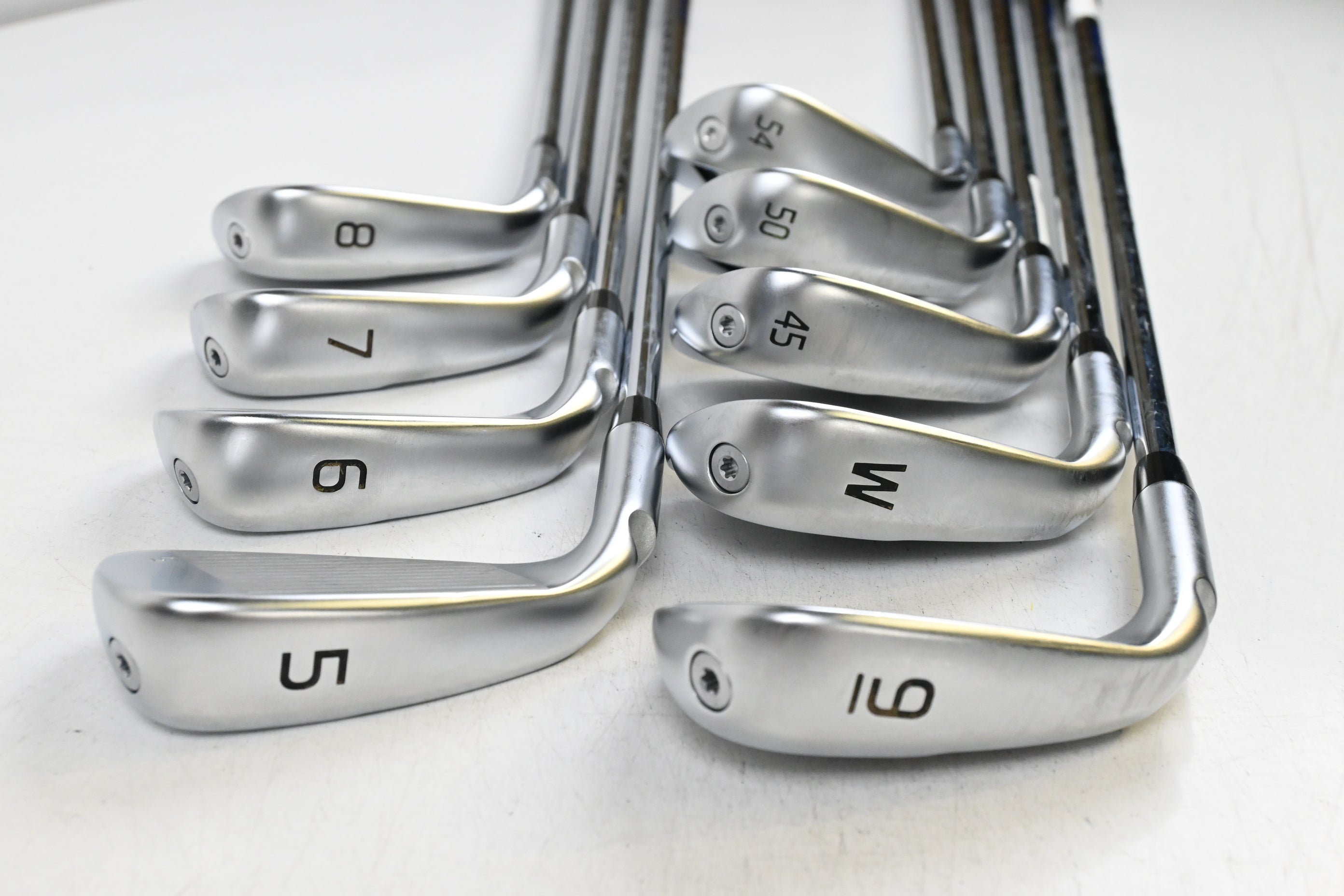 Ping G430 Irons / 5-PW+GW+AW+SW / Black Dot / Stiff Flex Ping AWT 2.0 Shafts