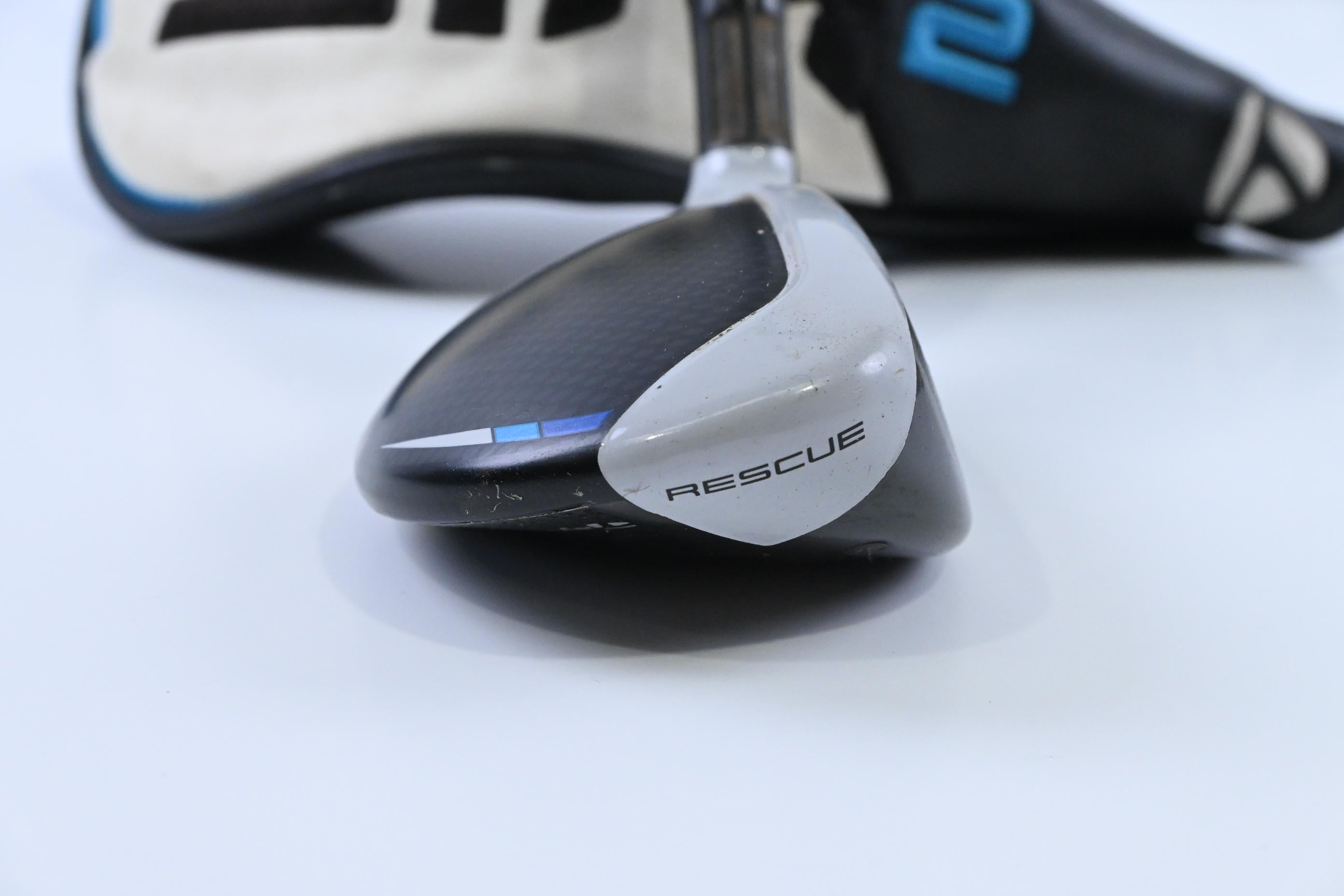 Taylormade SIM2 Max #3 Hybrid / 19 Degree / Regular Flex Aldila Voodoo 8 Shaft