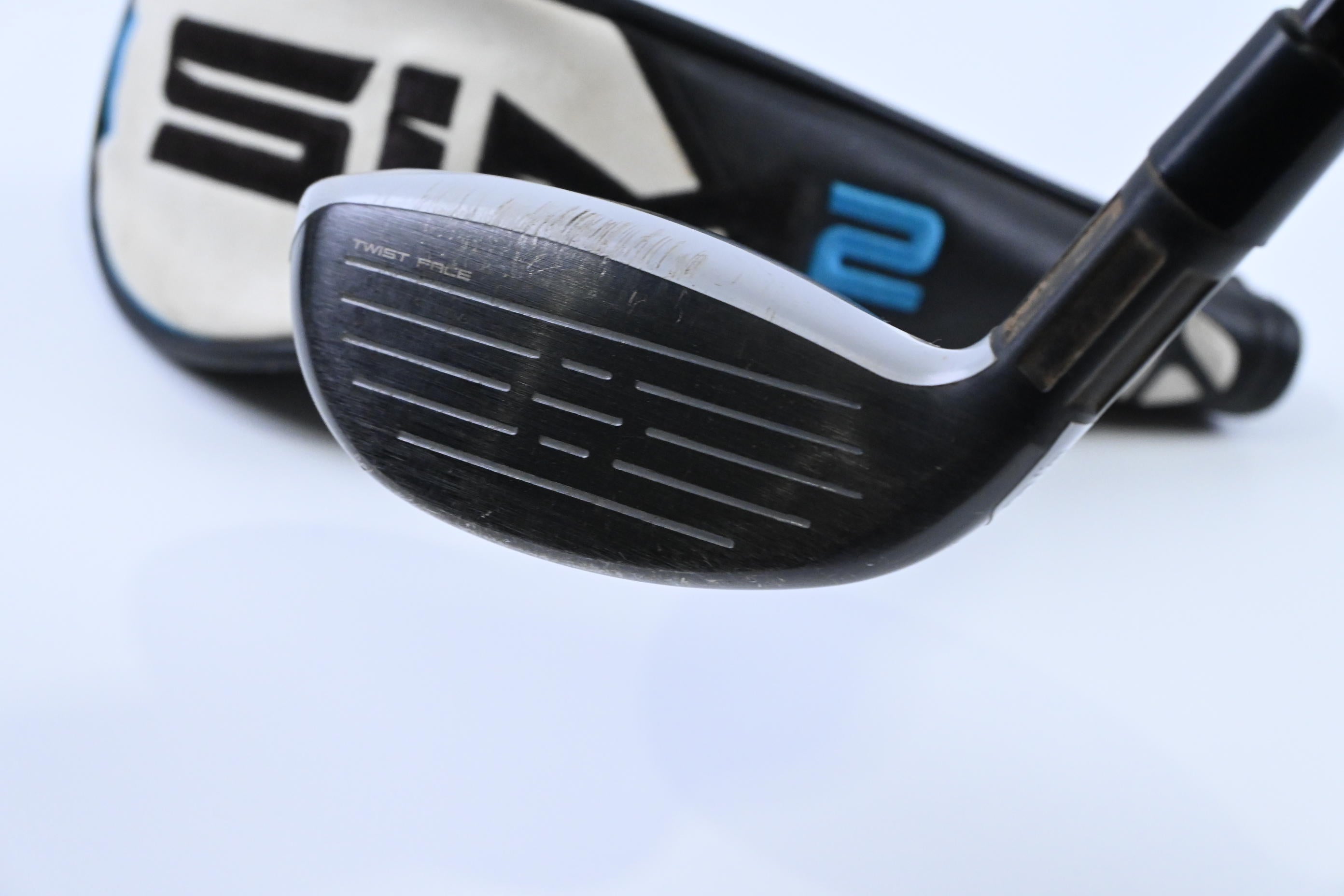 Taylormade SIM2 Max #3 Hybrid / 19 Degree / Regular Flex Aldila Voodoo 8 Shaft