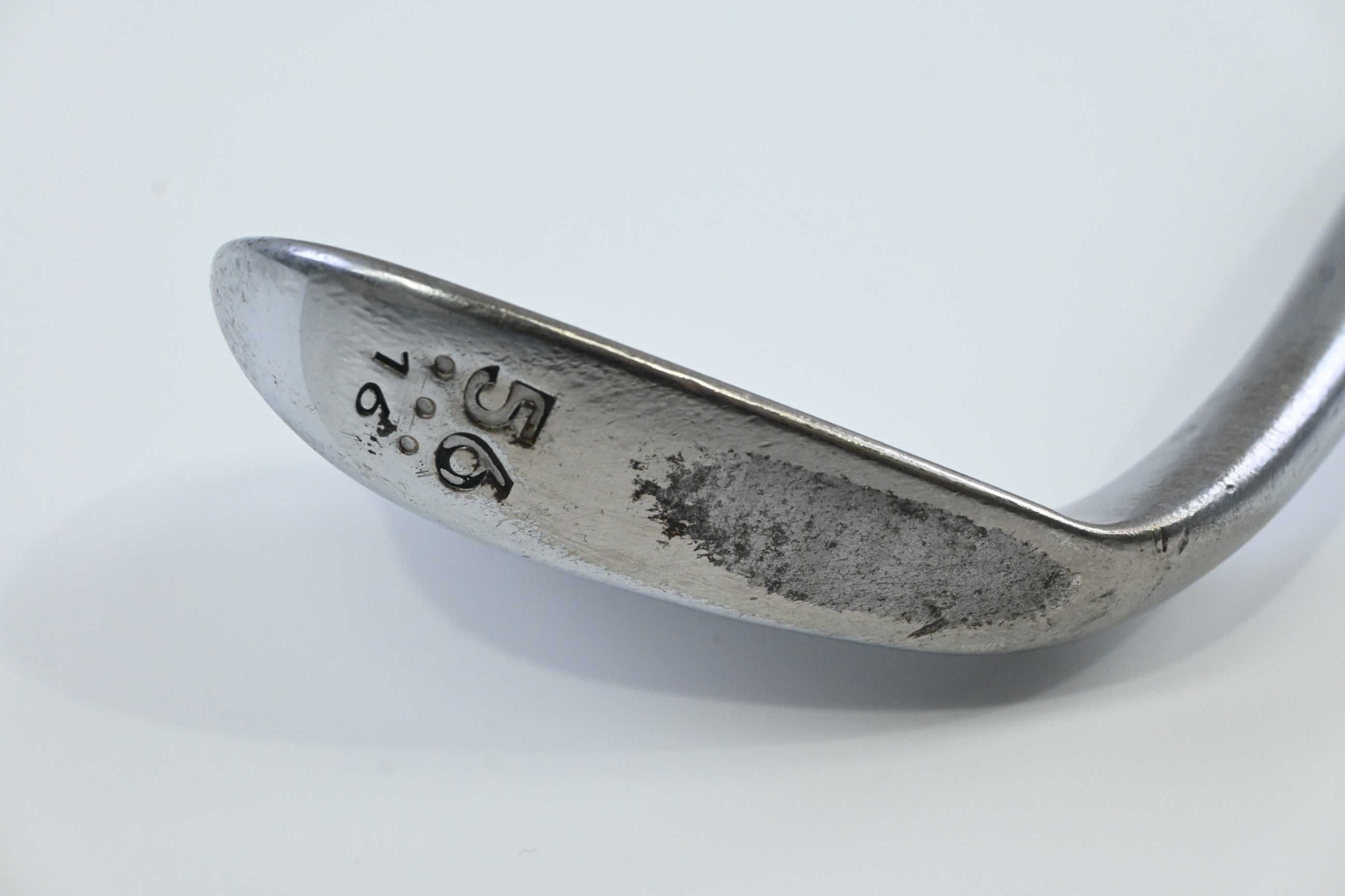 Cleveland 588 RTX Sand Wedge / 56 Degree / Wedge Flex Steel Shaft
