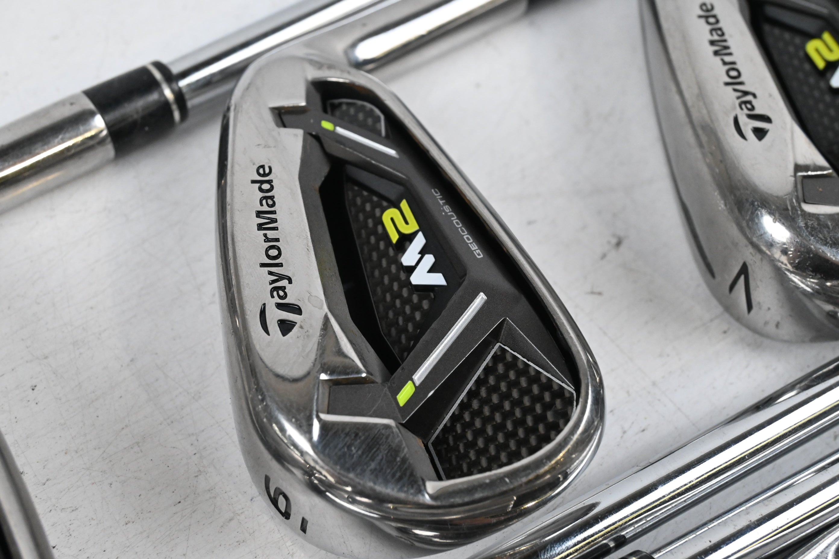 Taylormade M2 2017 Irons / 5-PW+SW / Regular Flex Reax Steel 88 Shafts