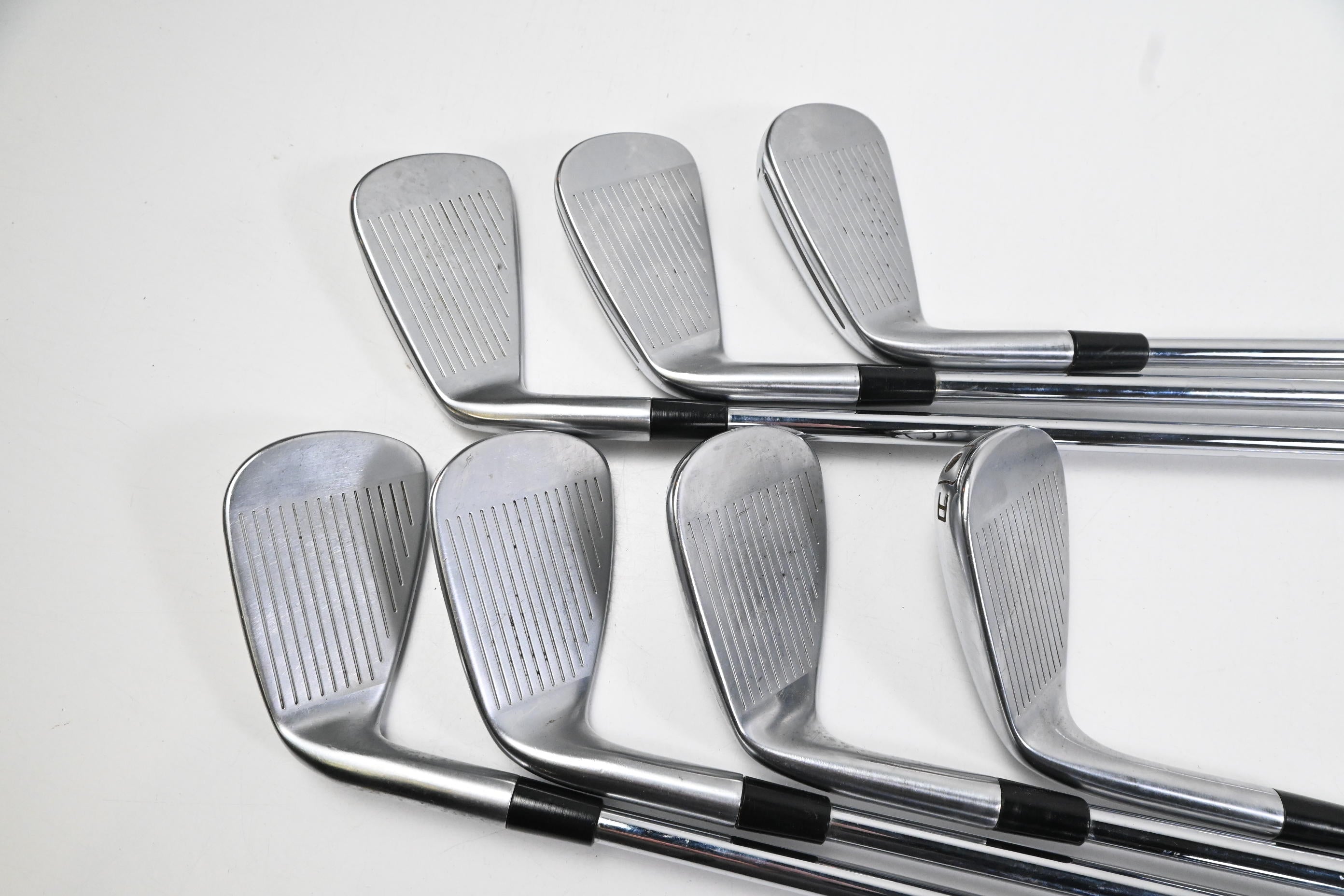 Taylormade P790 2019 Irons / 5-PW+GW / Regular Flex N.S.Pro 950GH Neo Shafts