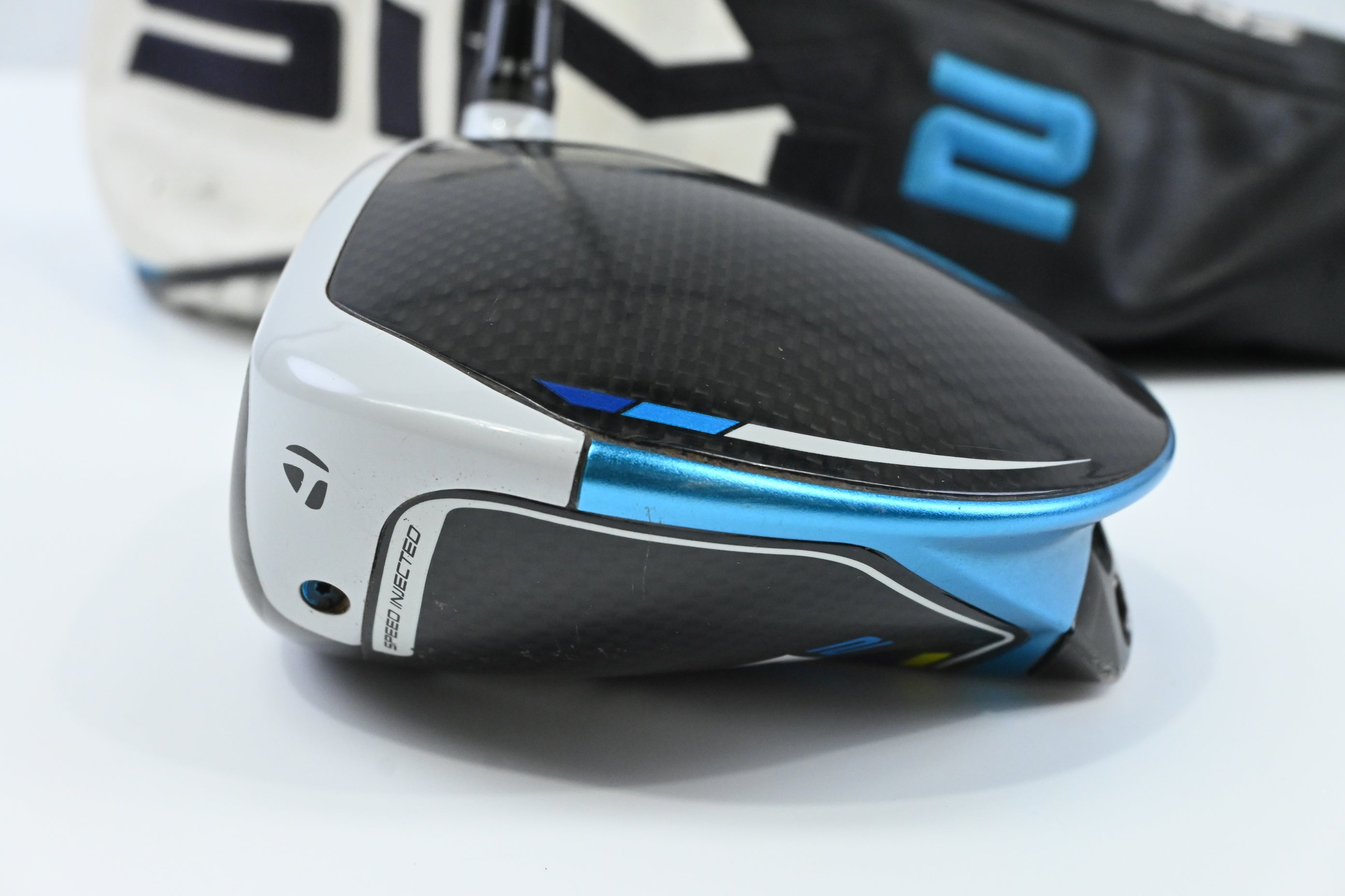 Left Hand Taylormade SIM2 Max Driver / 9 Degree / Regular Flex Speeder NX TCS 50