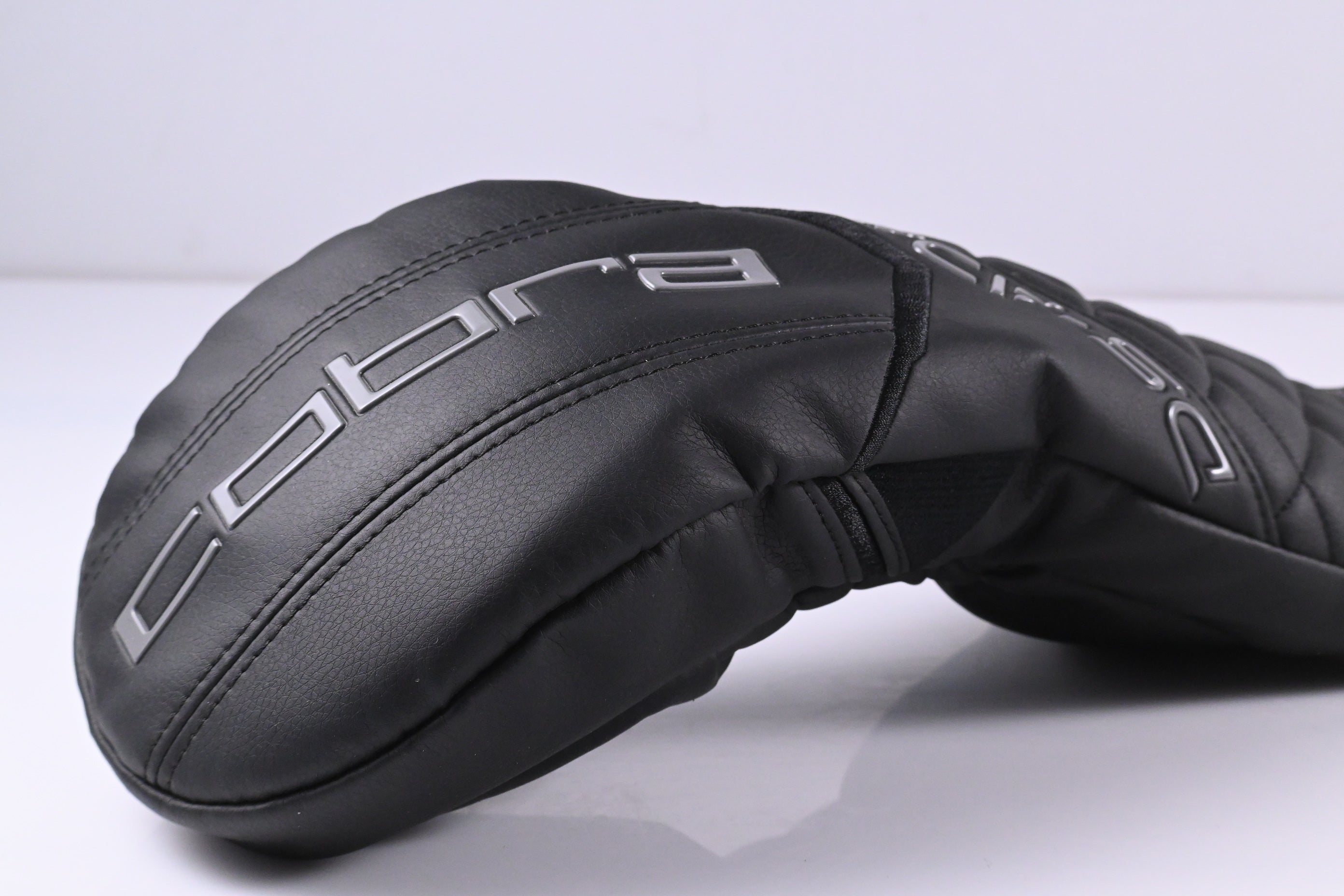Left Hand Cobra DS-Adapt LS Driver / 9 Degree / X-Flex Project X Denali Black 60