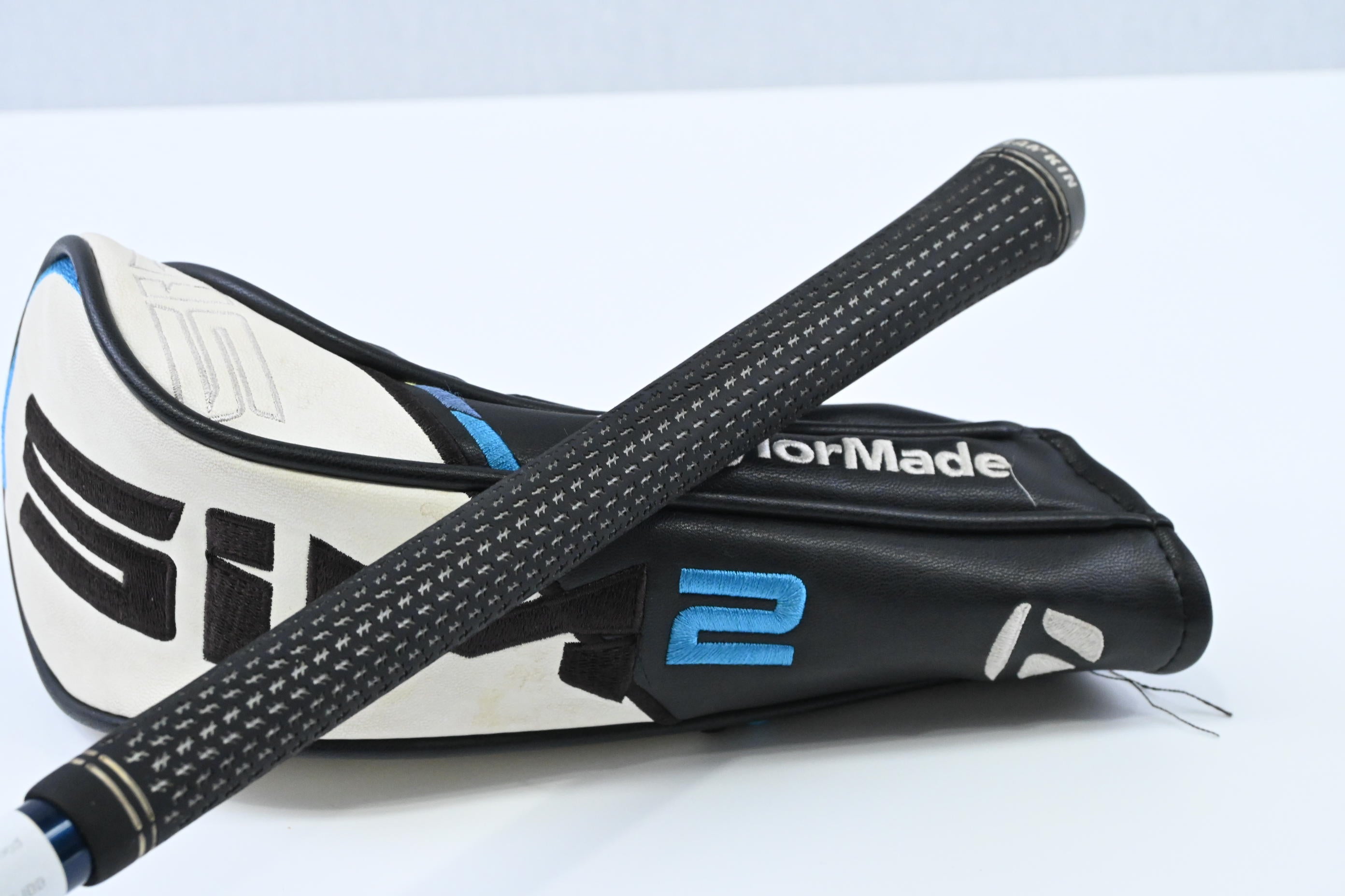 Taylormade SIM2 Max #5 Wood / 18 Degree / Regular Flex Fujikura Ventus Blue 5